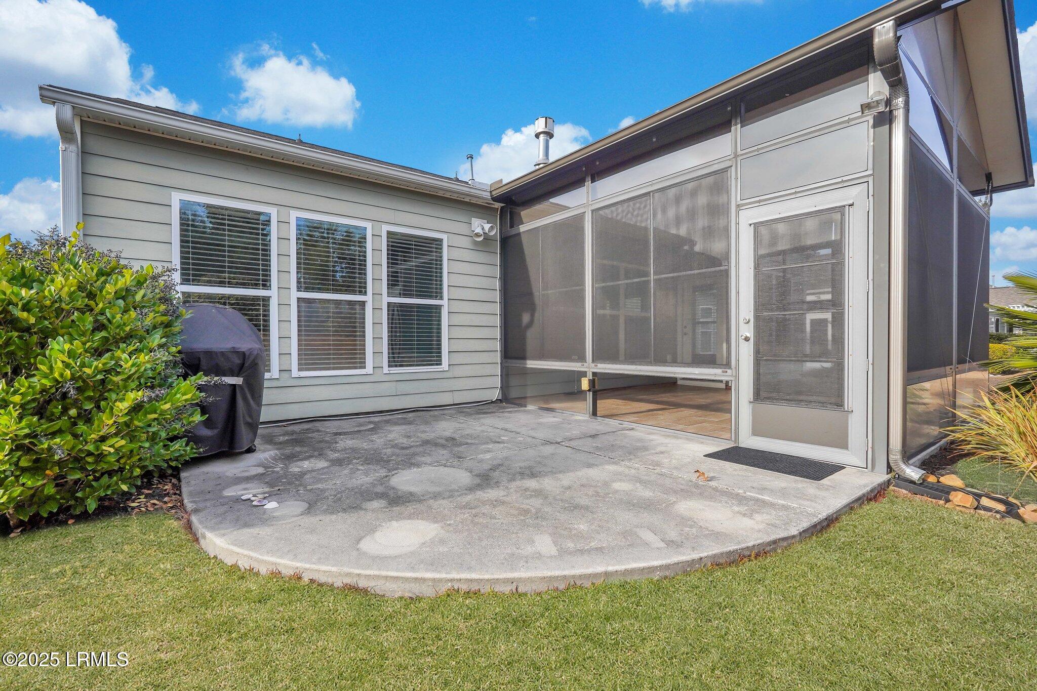 239 Knollwood Court
