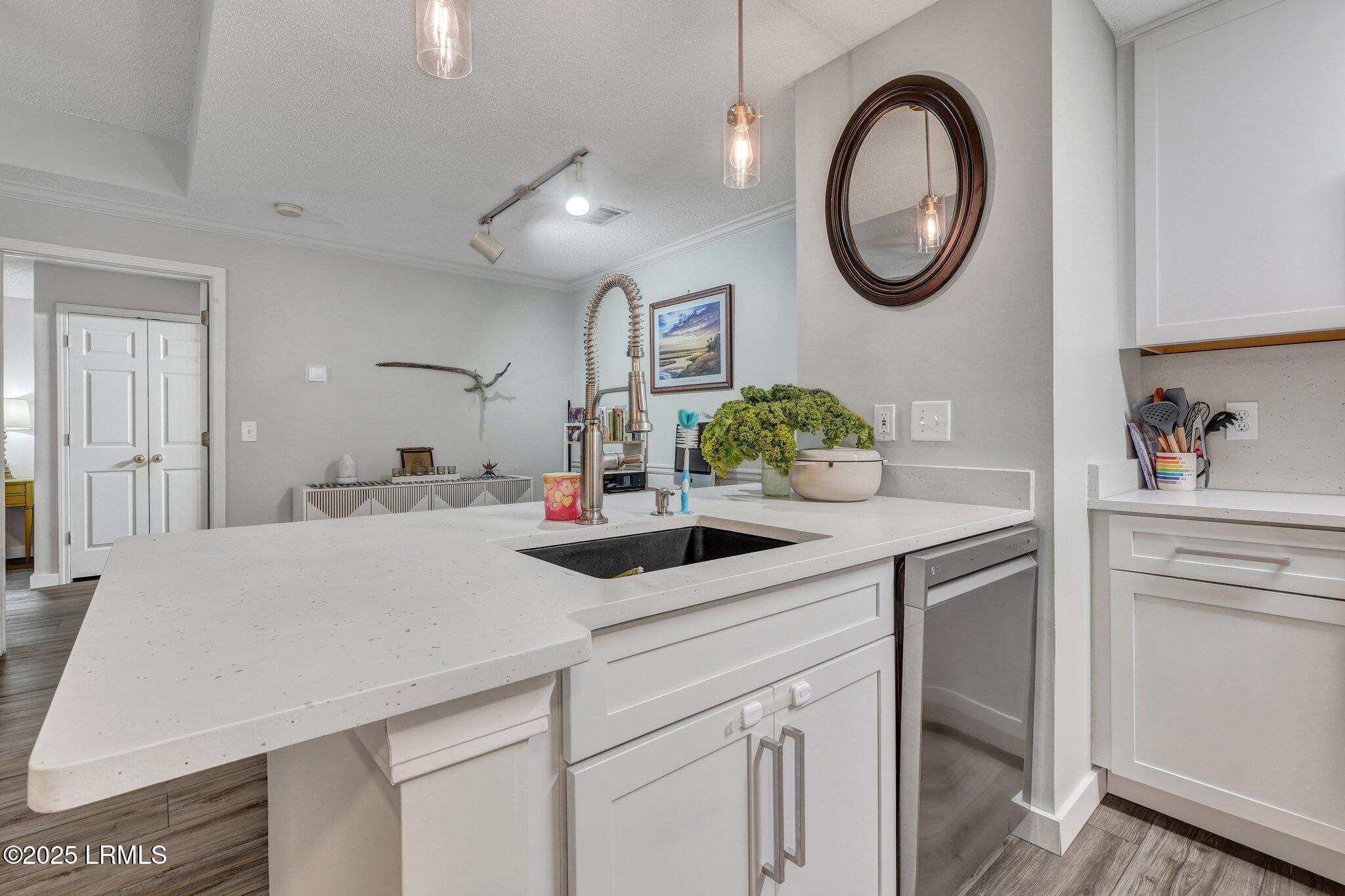 50 Pebble Beach Cove, H211