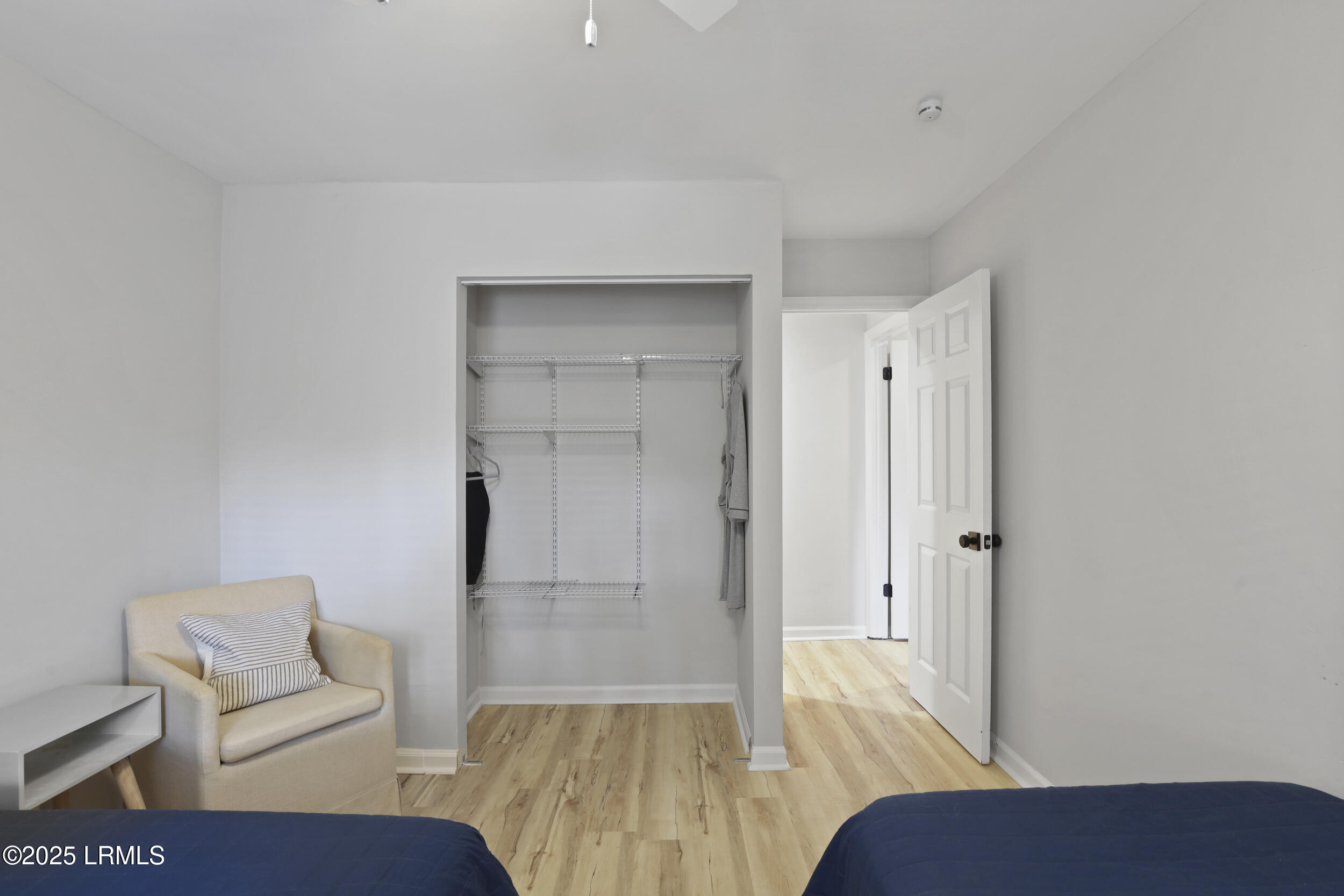 7 Three Mast Lane, 7