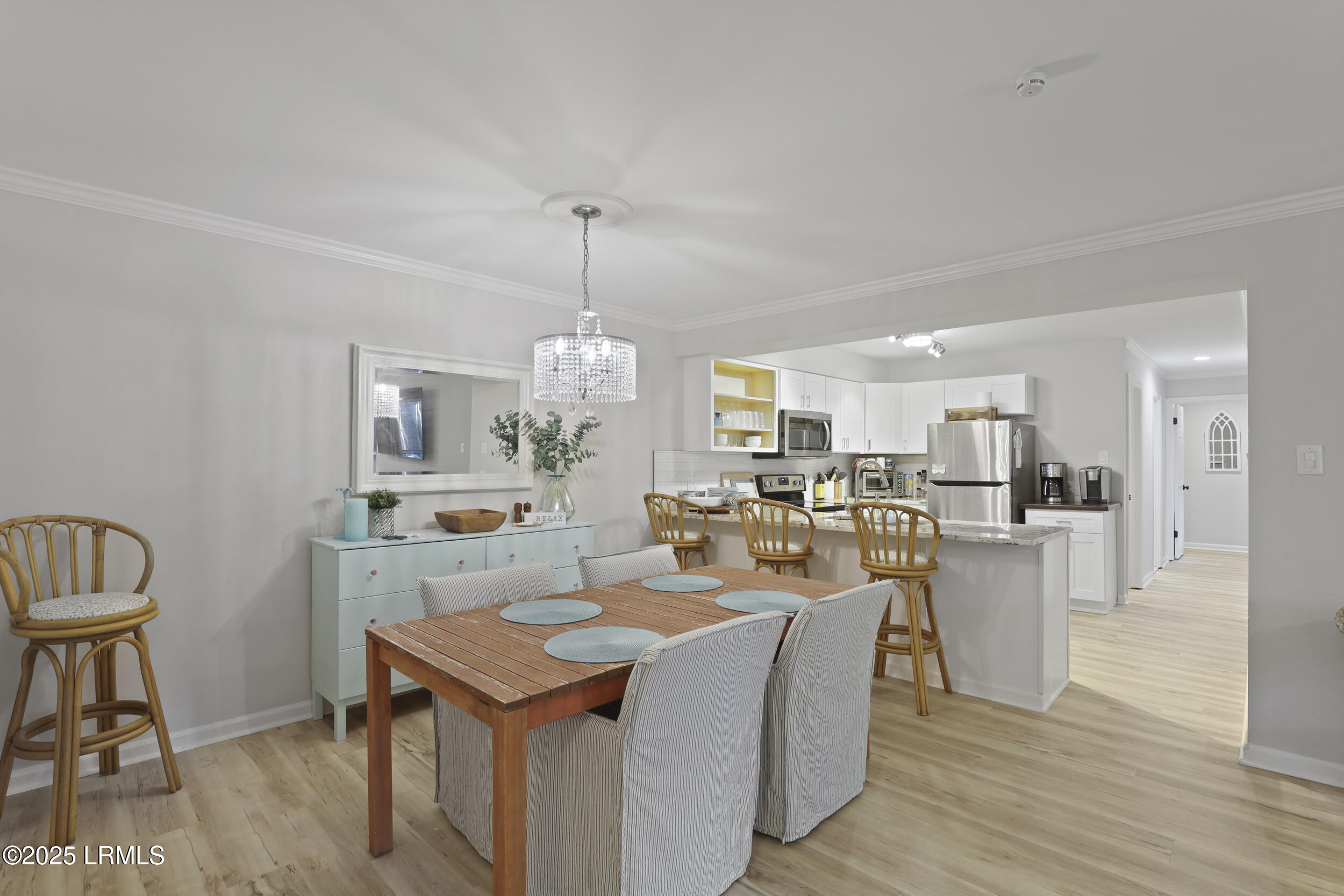 7 Three Mast Lane, 7