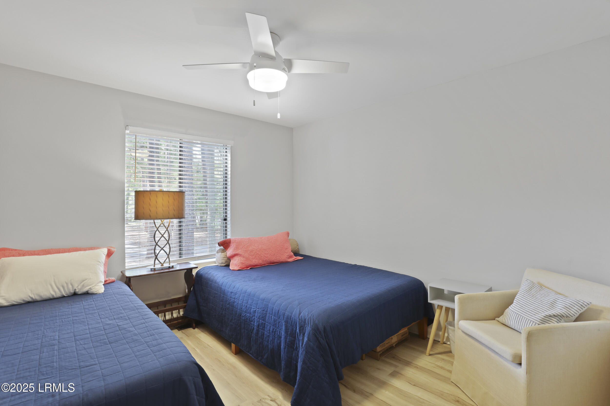 7 Three Mast Lane, 7