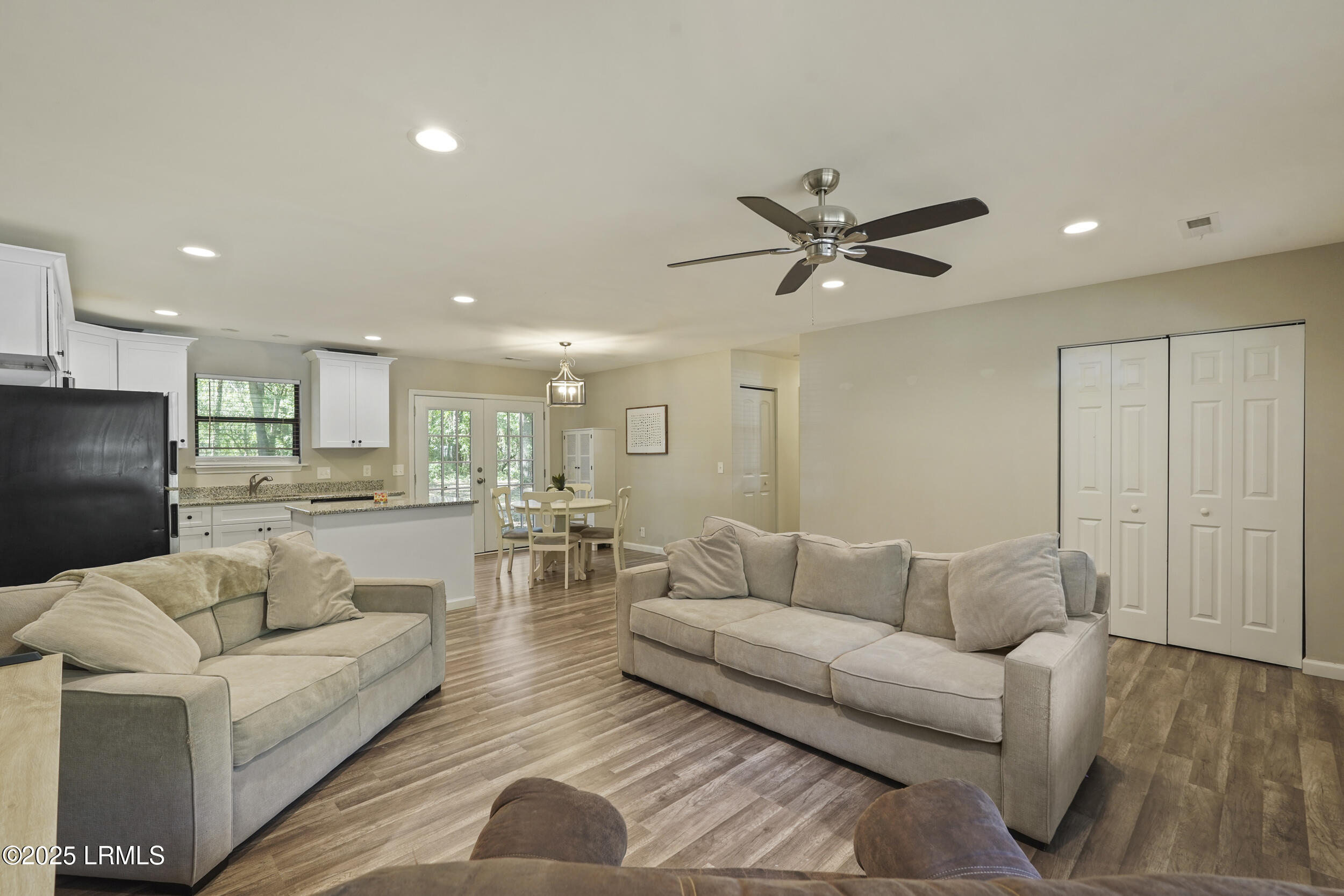 96 Pine Forest Loop