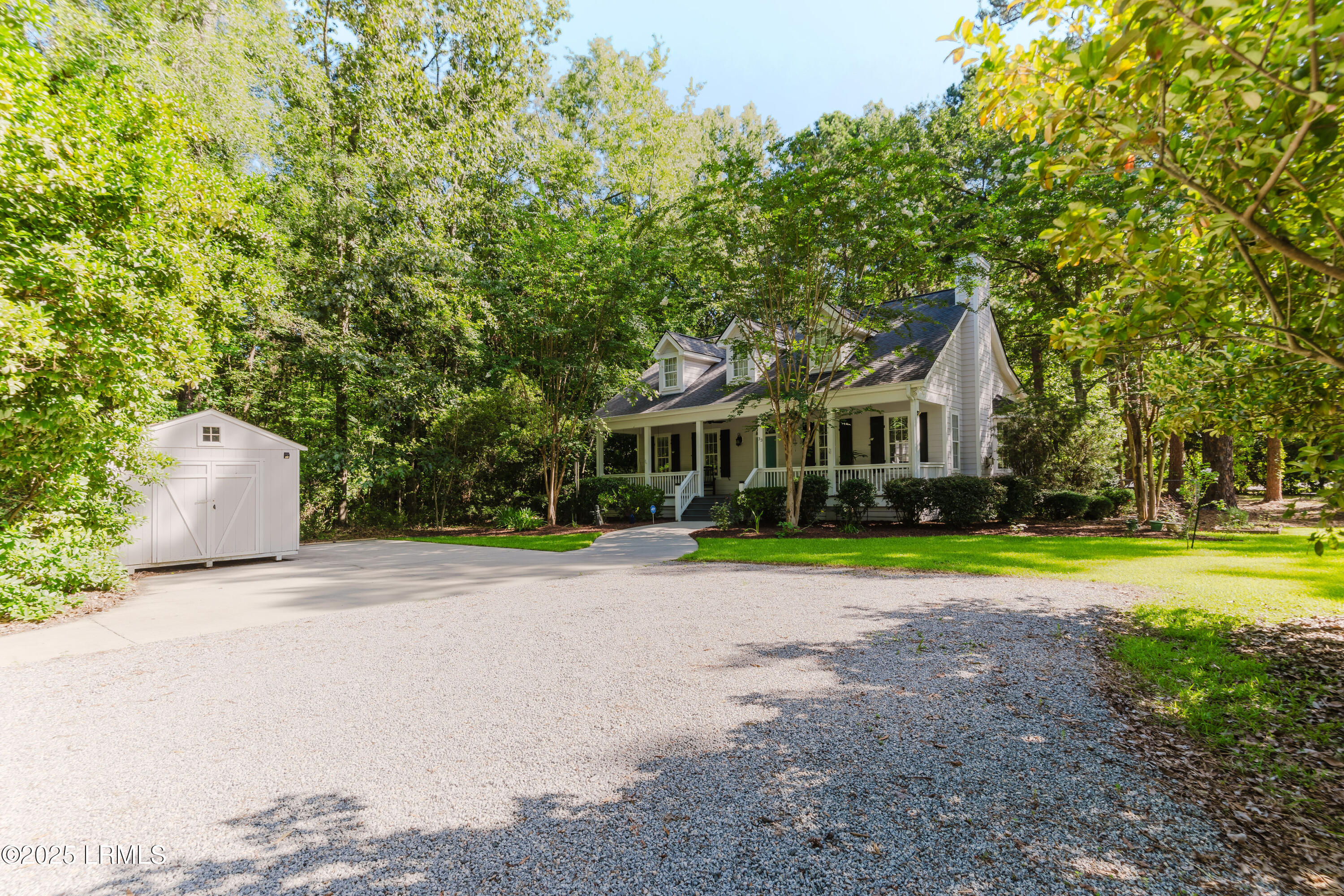 33 Epps Avenue