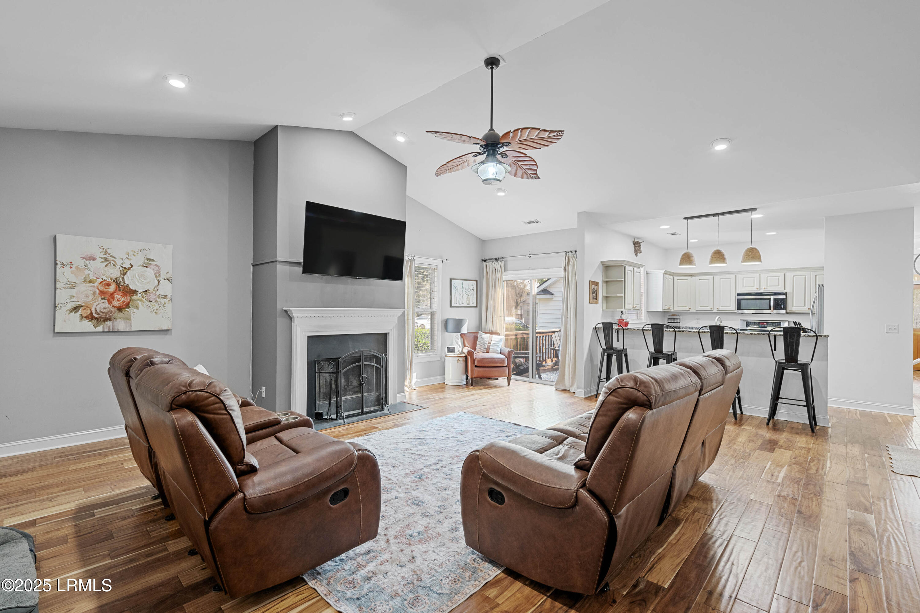 6 Rockville Way