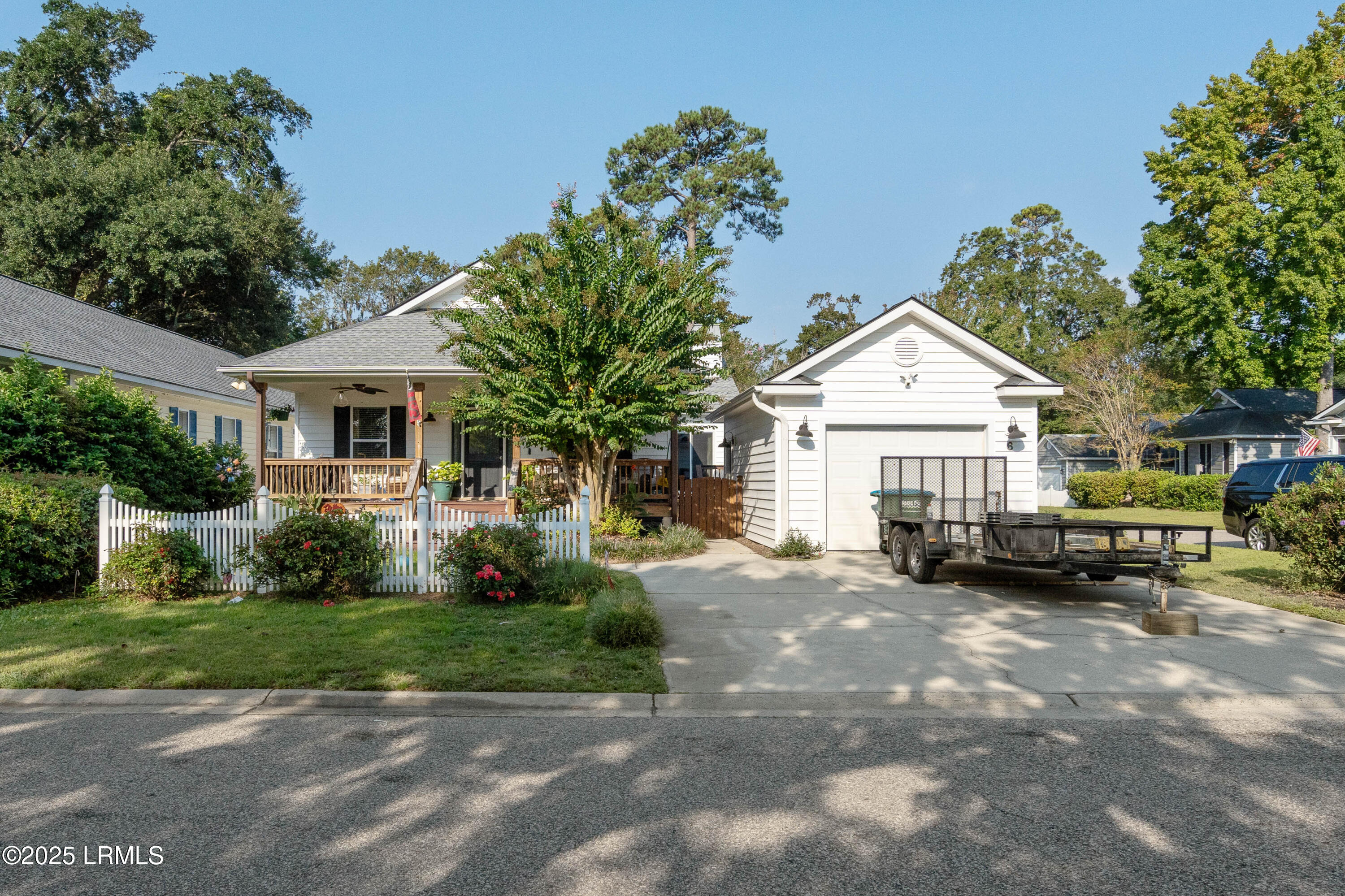 6 Rockville Way