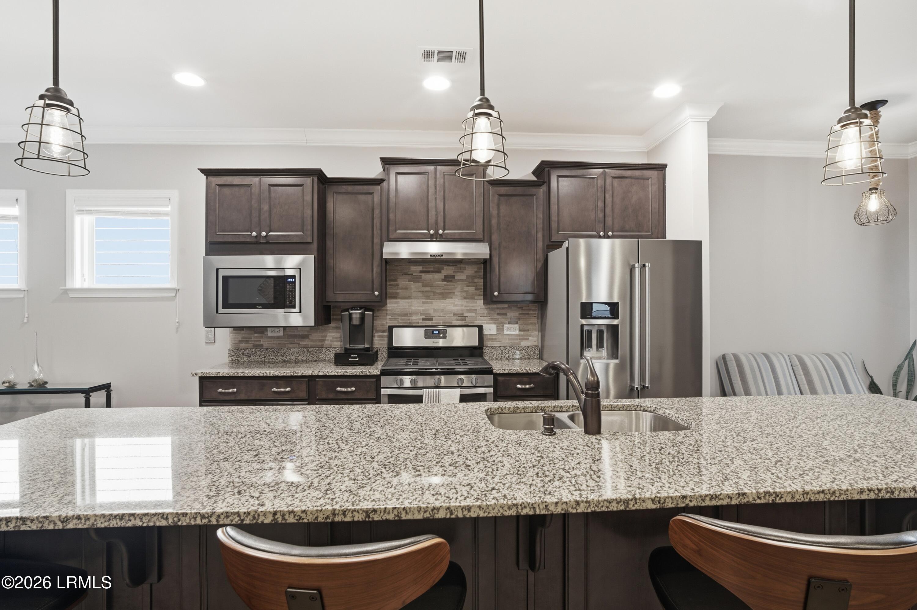650 Gleneagle Court