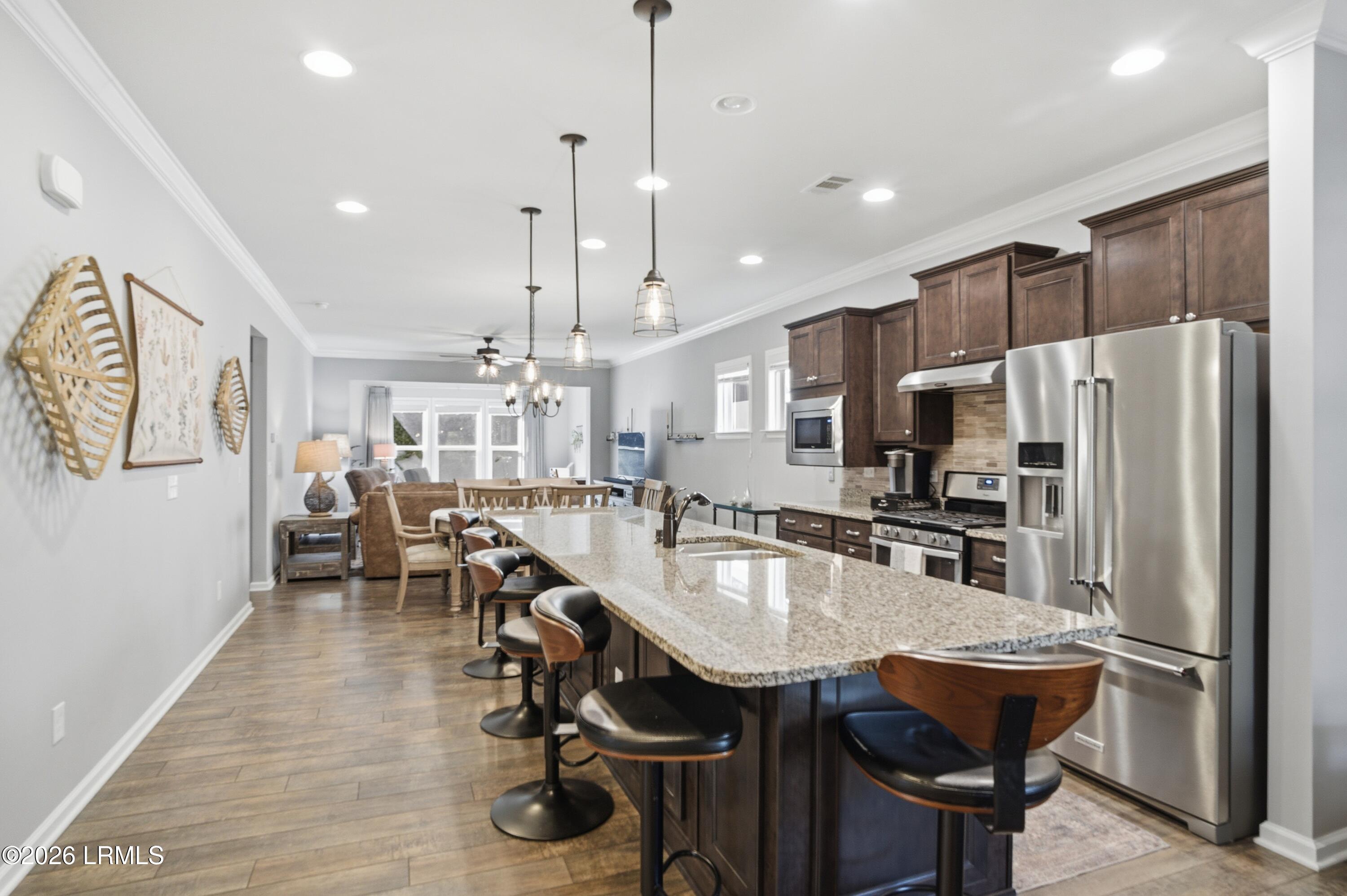 650 Gleneagle Court