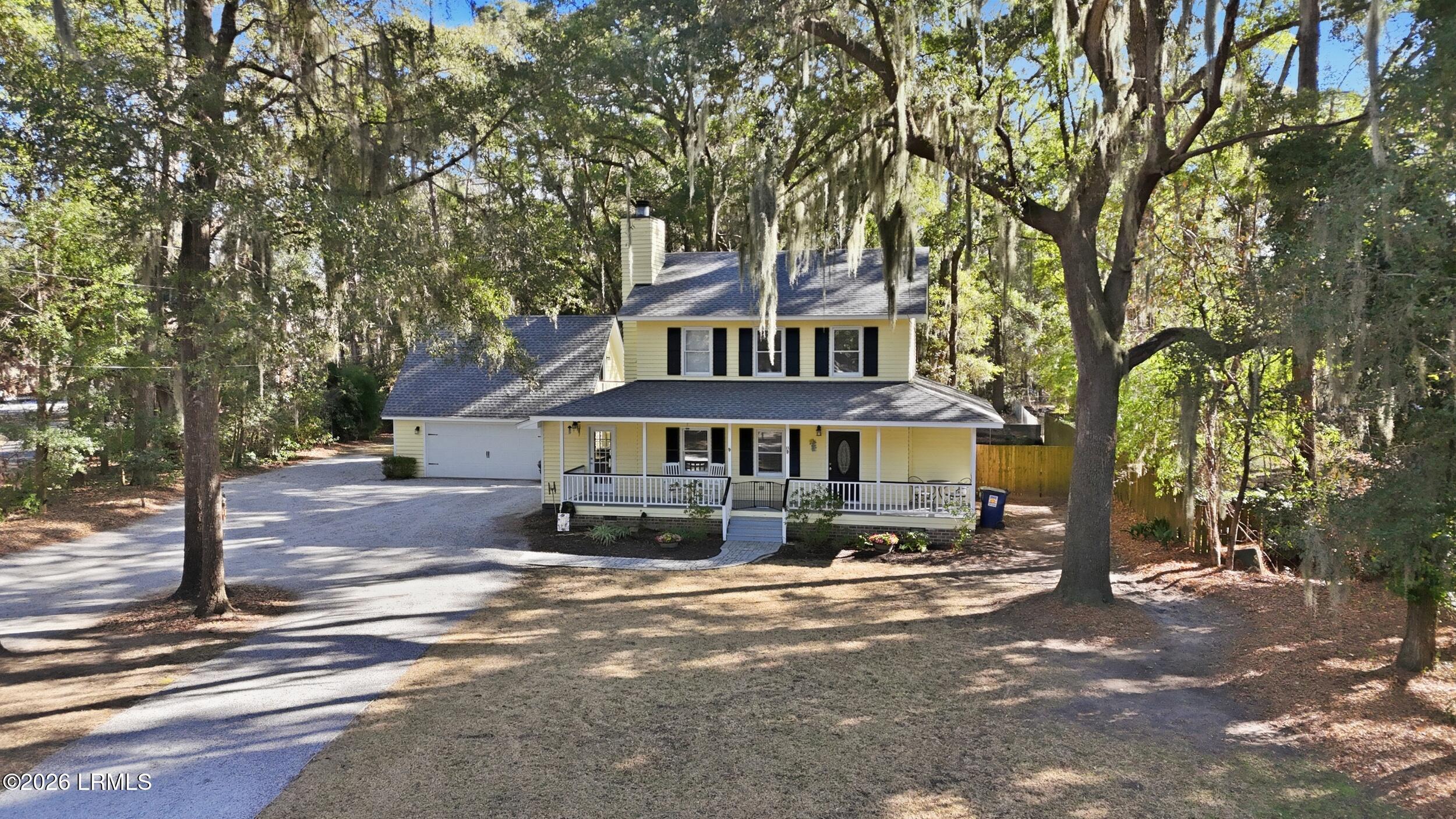 8 Meridith Lane