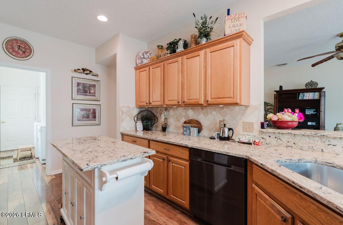 29 Sundome Court