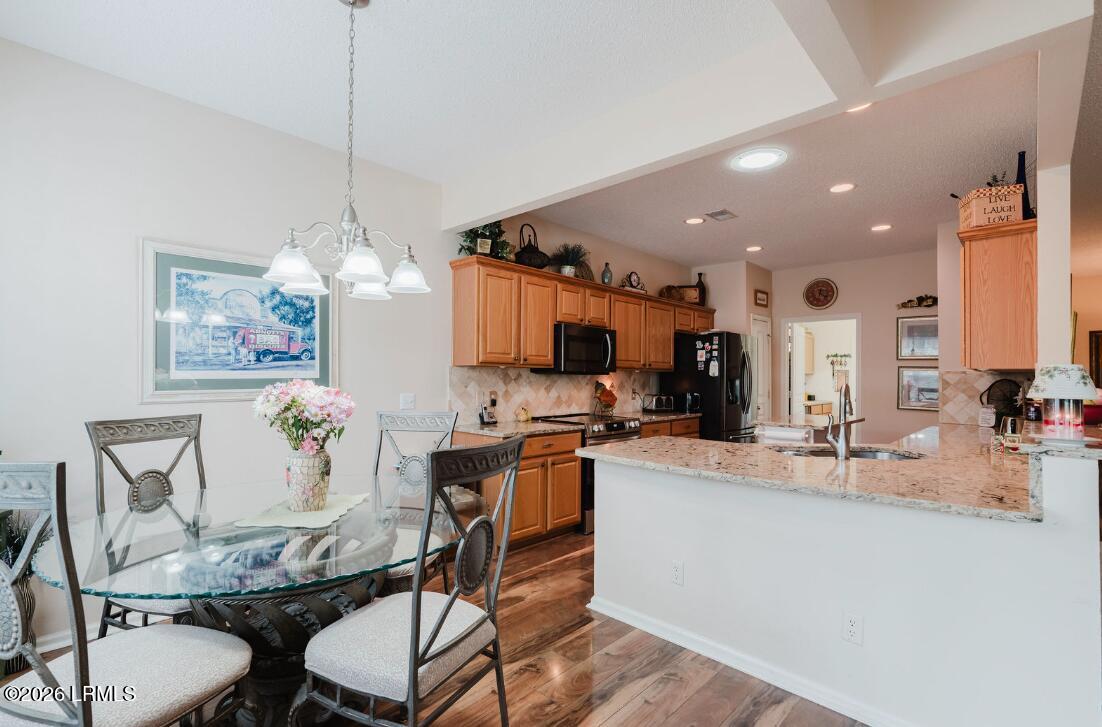 29 Sundome Court