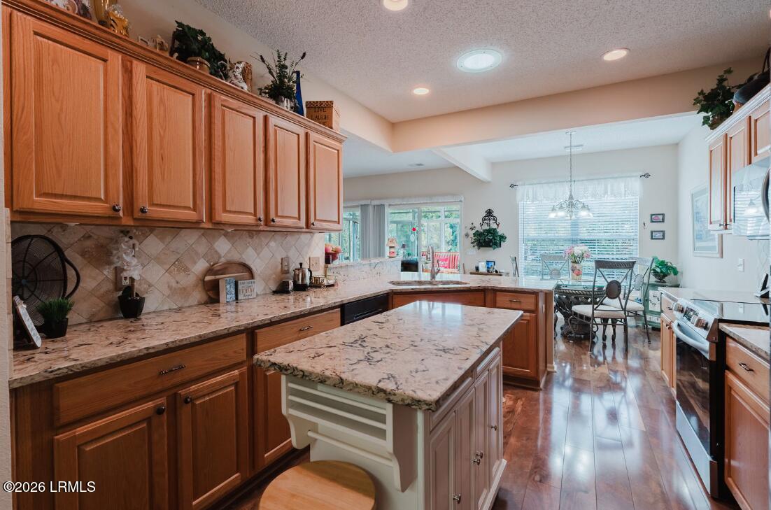 29 Sundome Court