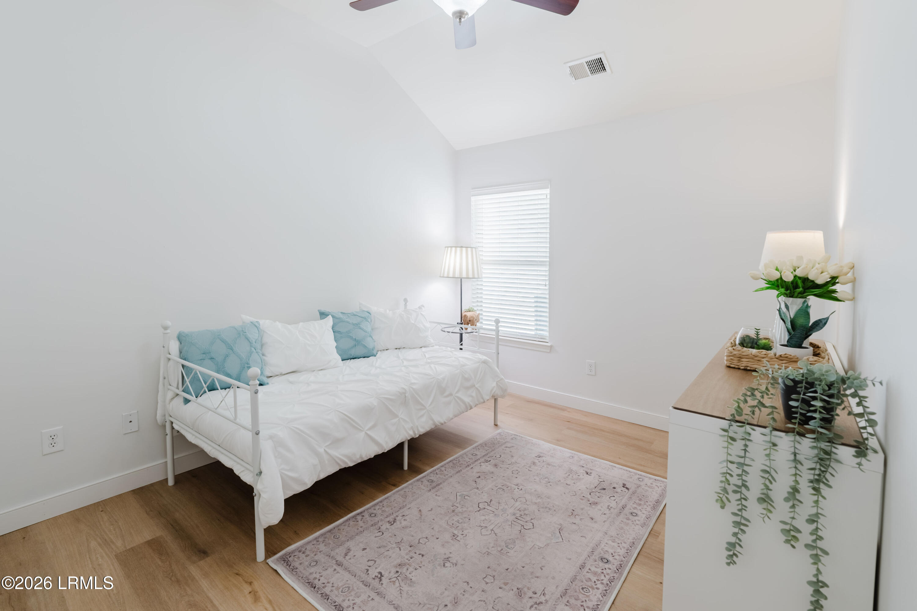 52 Fording Court