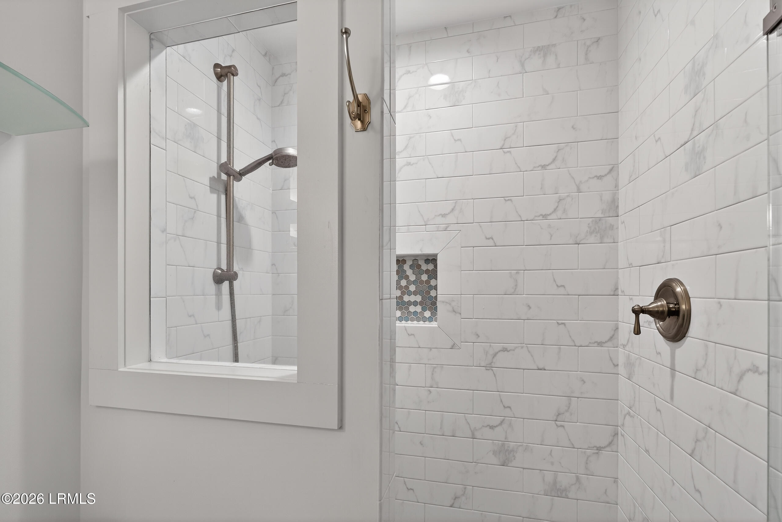 45 Queens Folly Road 617