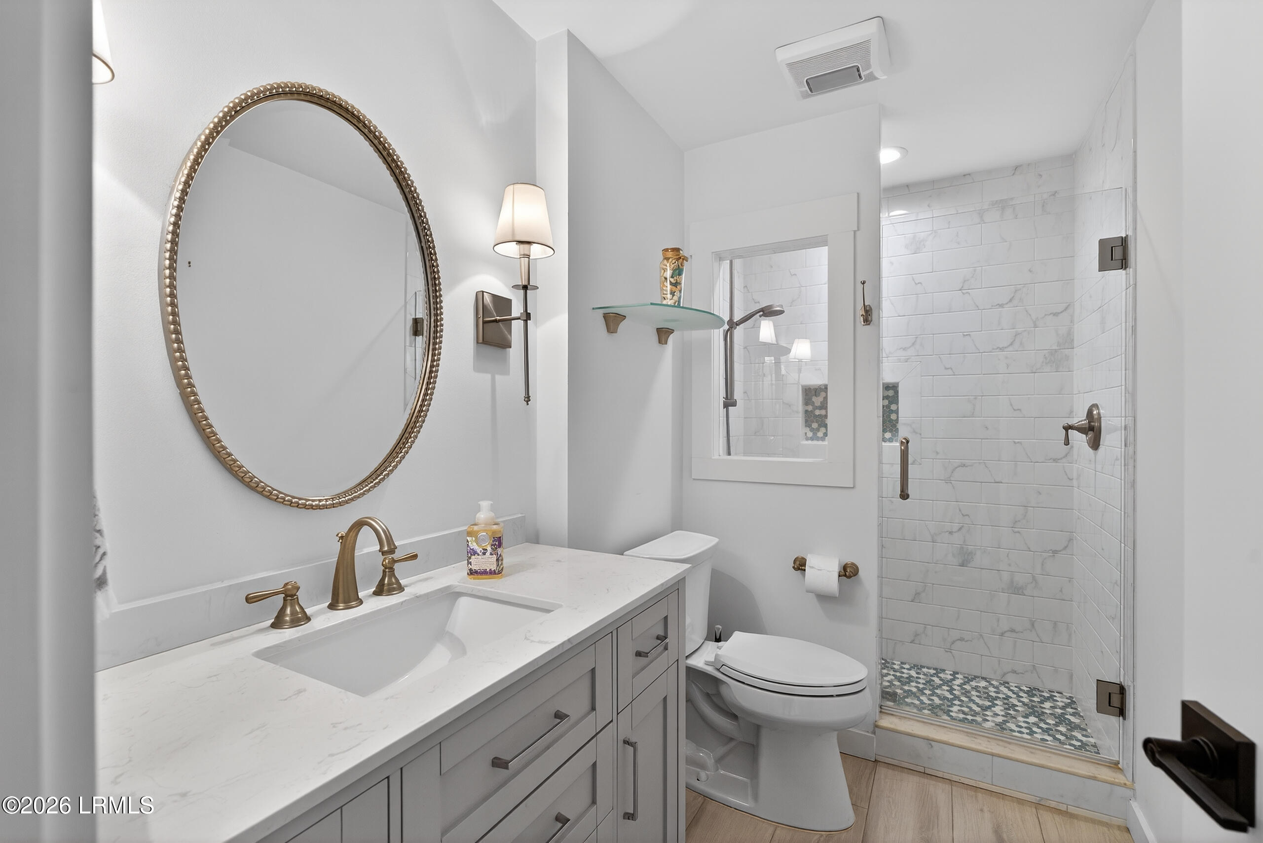 45 Queens Folly Road 617