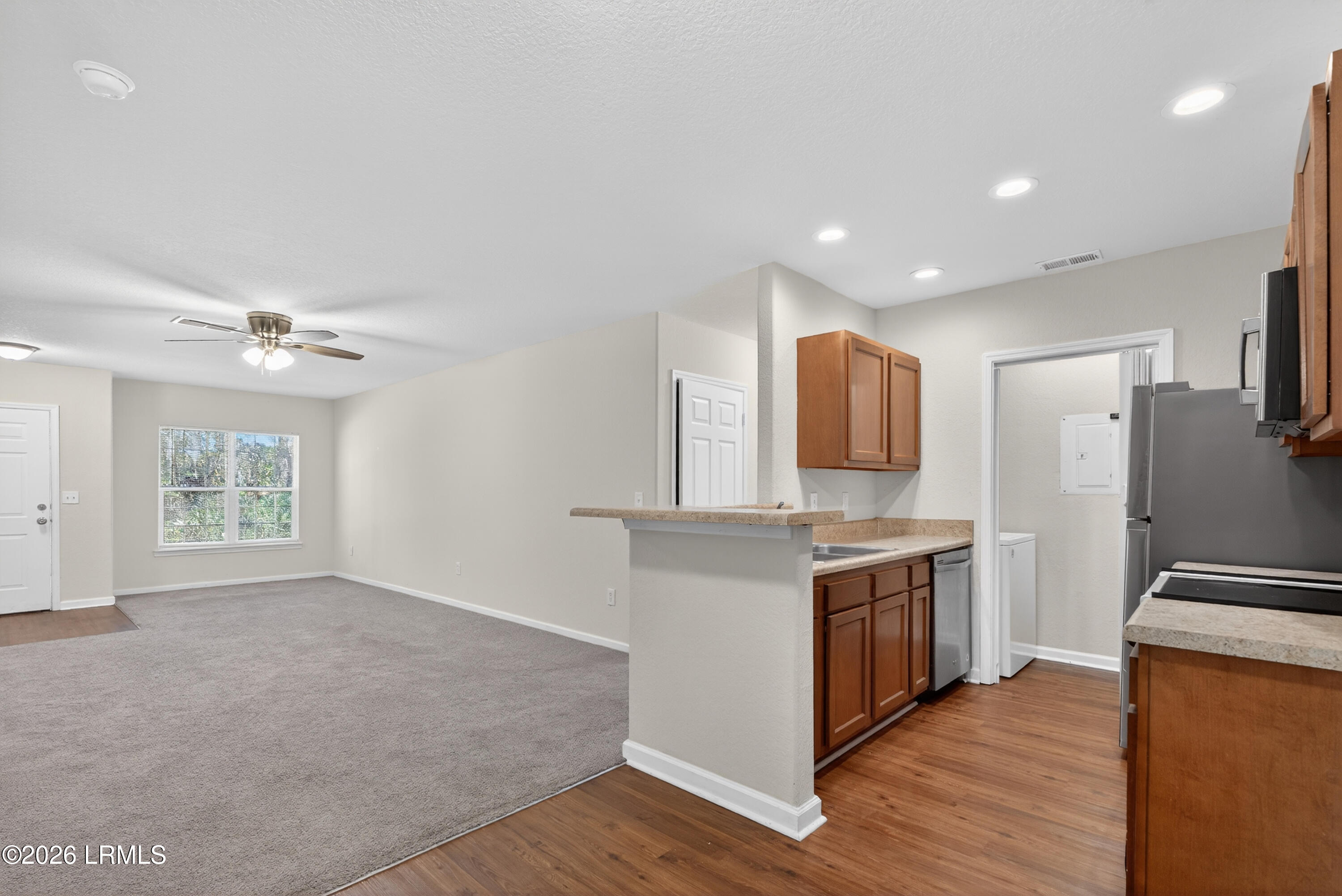897 Fording Island Road 2209