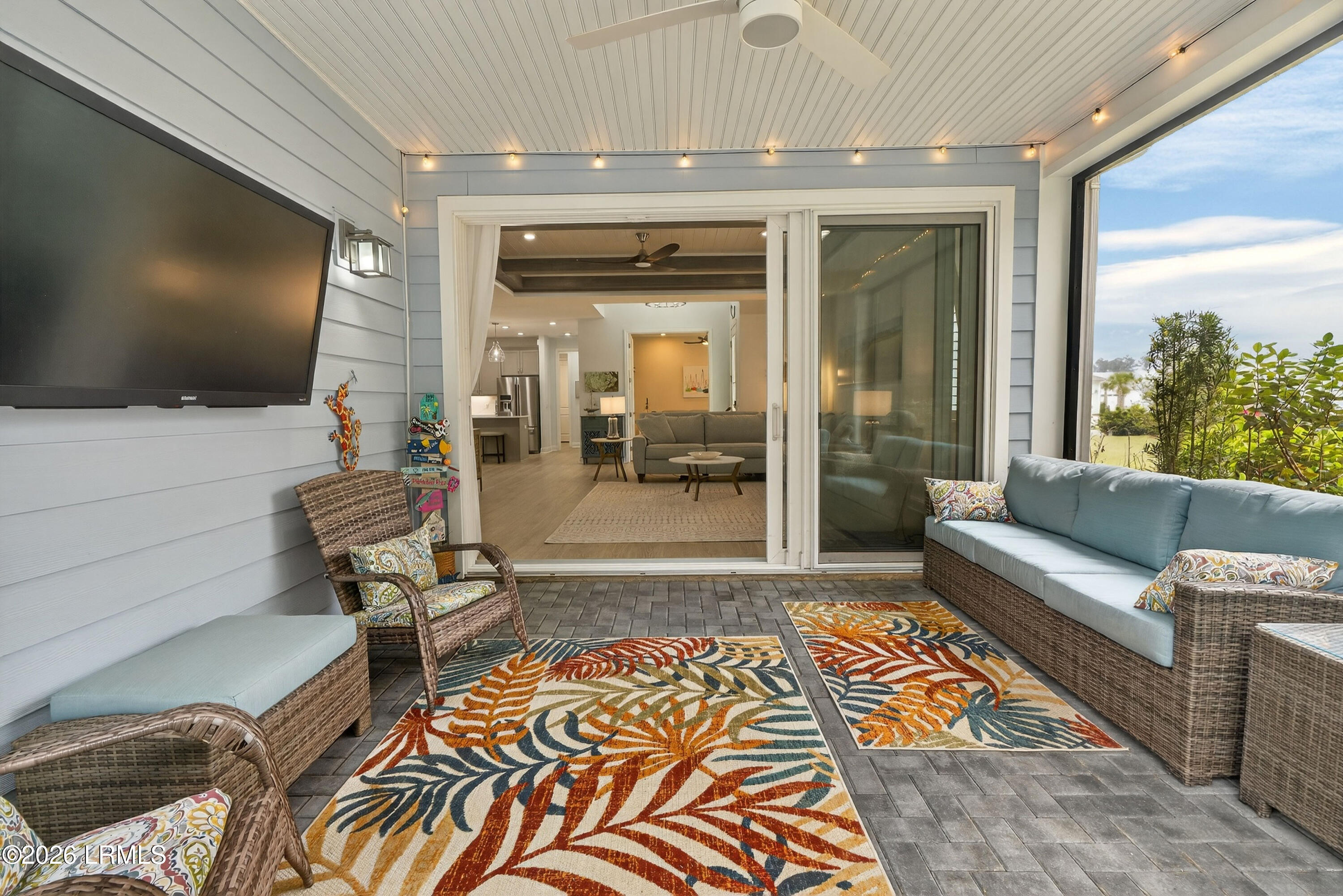533 Parrot Avenue