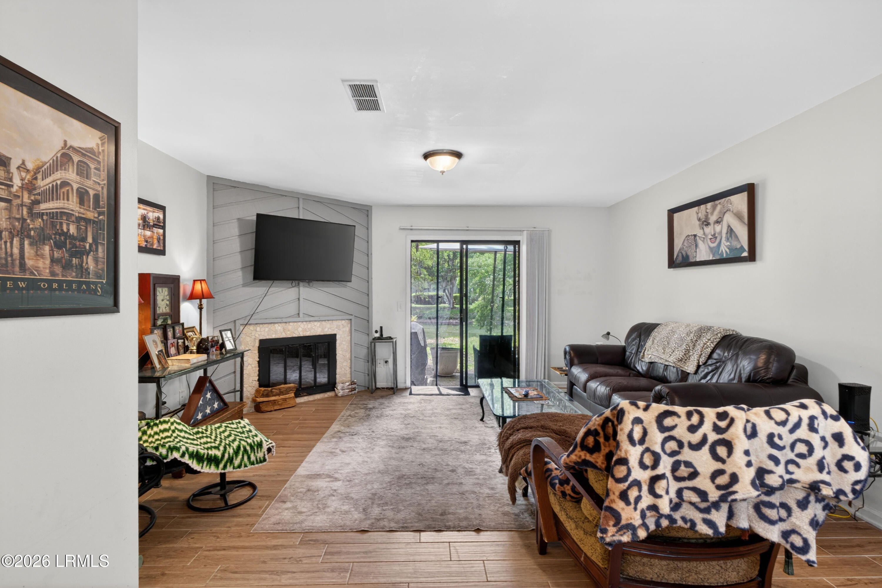 96 Mathews Drive 19