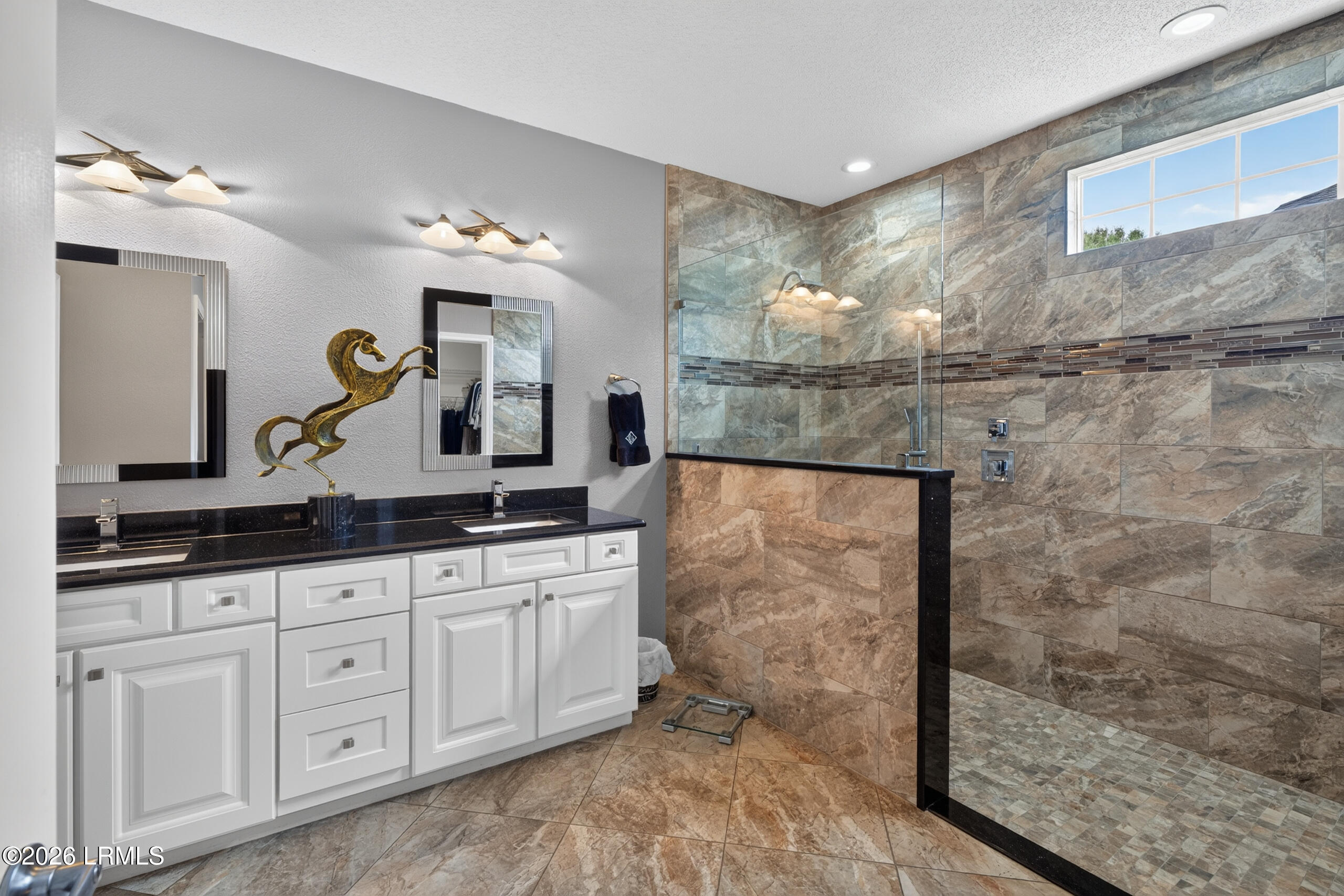 204 Cypress Hollow