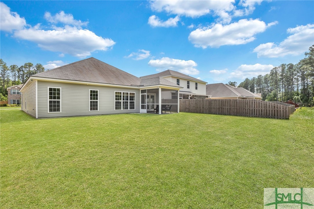 112 Red Maple Lane