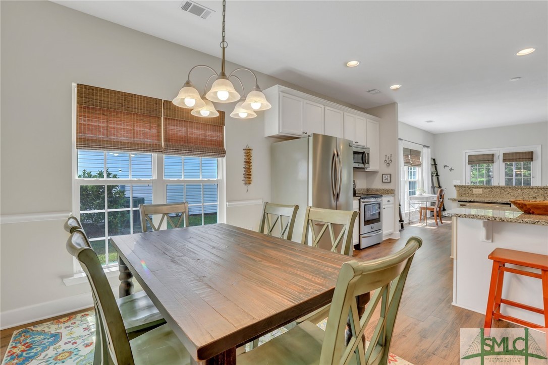 112 Red Maple Lane
