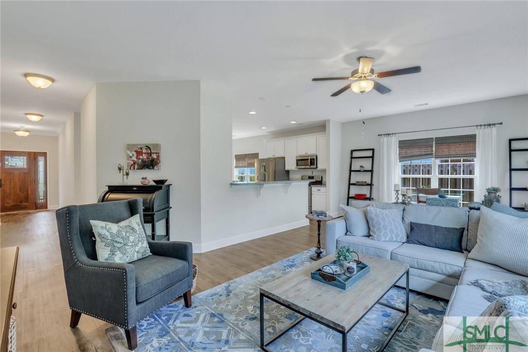 112 Red Maple Lane