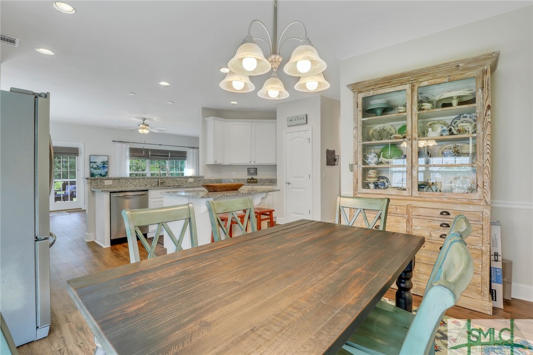 112 Red Maple Lane
