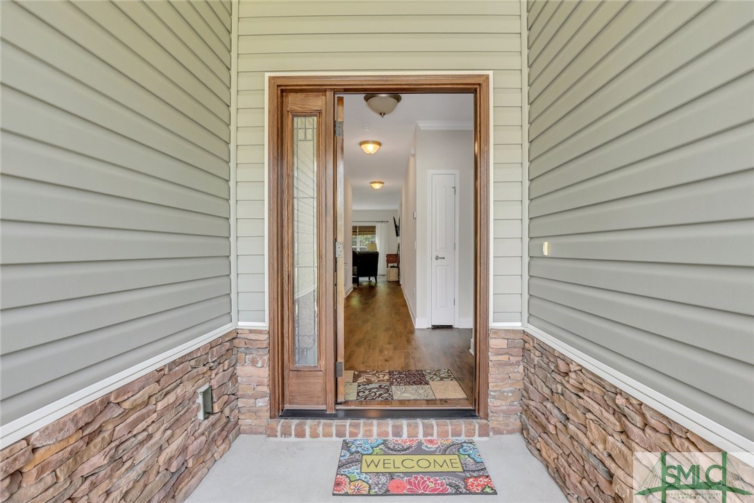112 Red Maple Lane