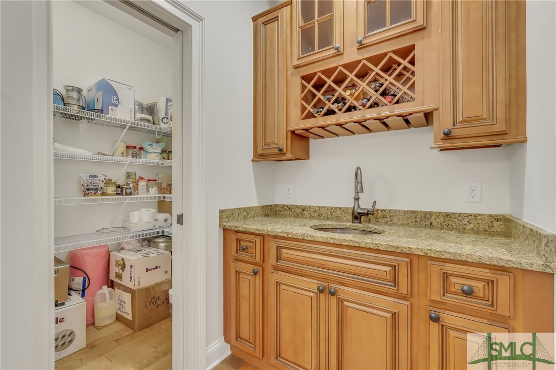 1318 Saint Catherine Circle