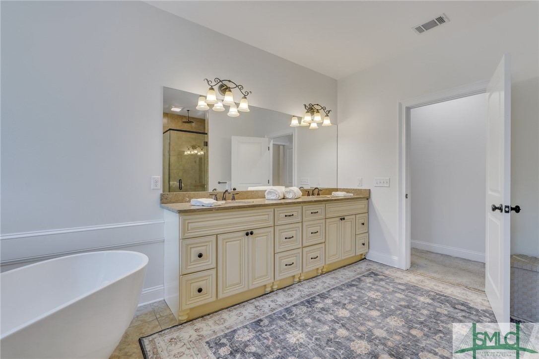 1318 Saint Catherine Circle