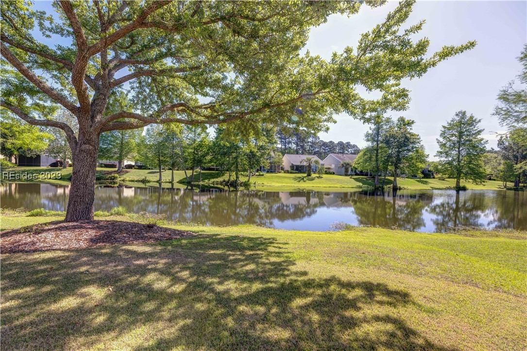 555 Colonel Thomas Heyward Road