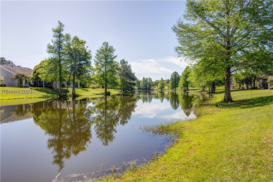 555 Colonel Thomas Heyward Road
