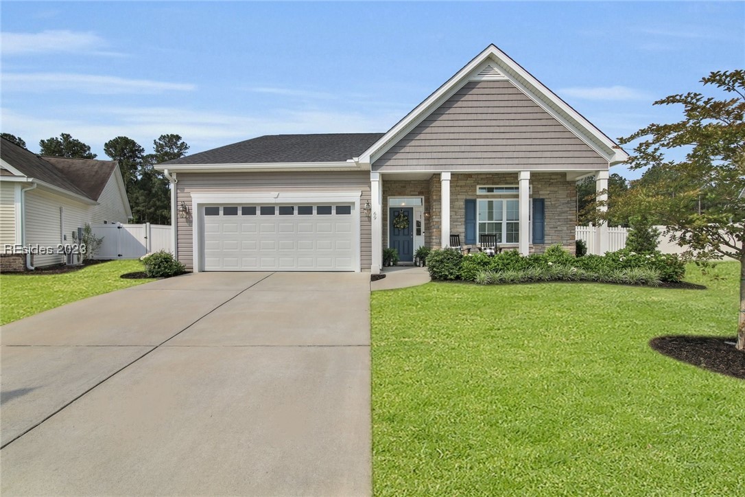 69 Stillhaven Circle