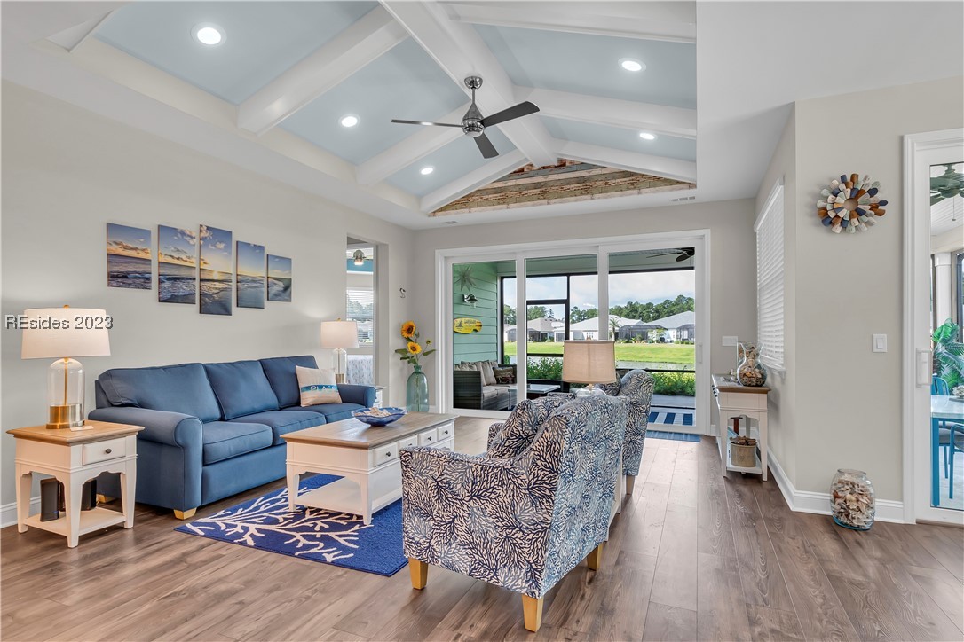581 Coral Reef Way