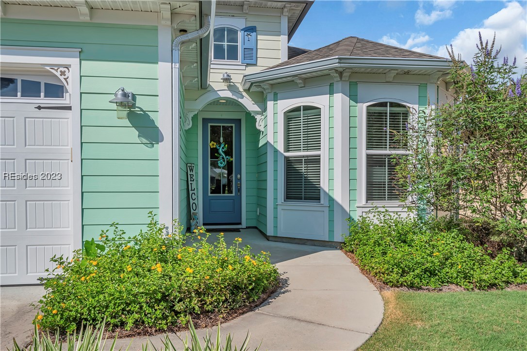 581 Coral Reef Way