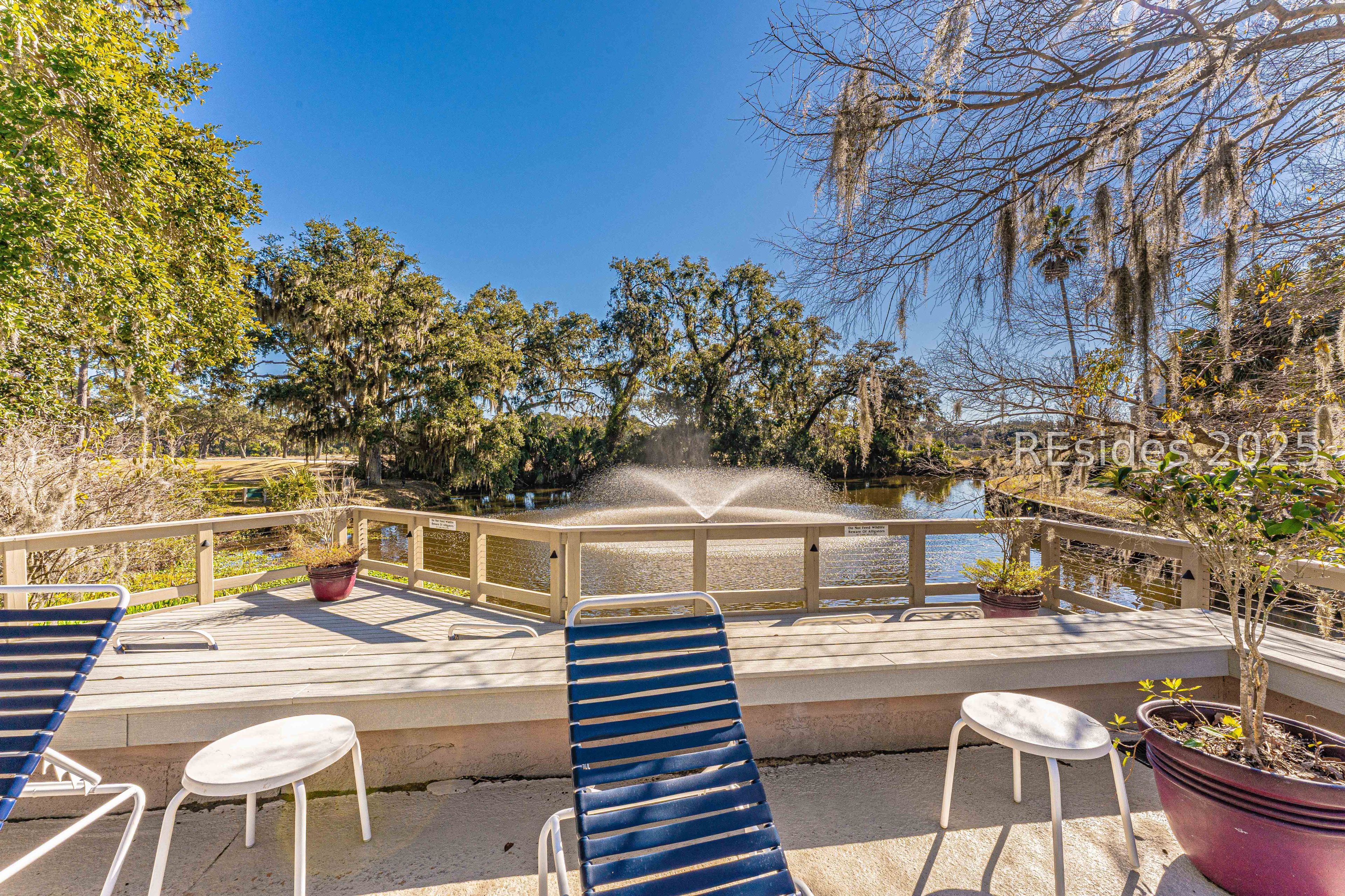 20 Queens Folly Road Unit: 1677