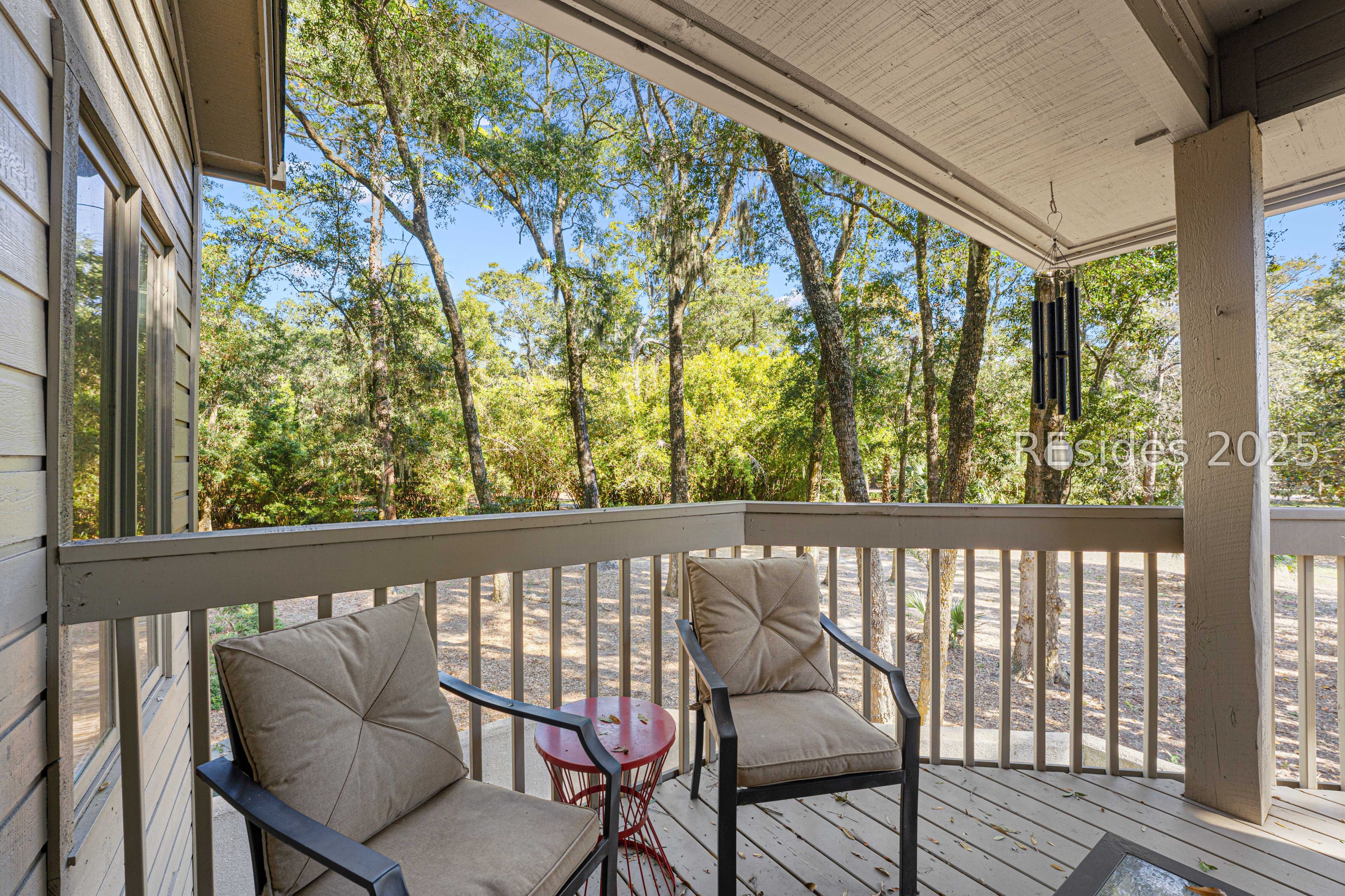 20 Queens Folly Road Unit: 1677