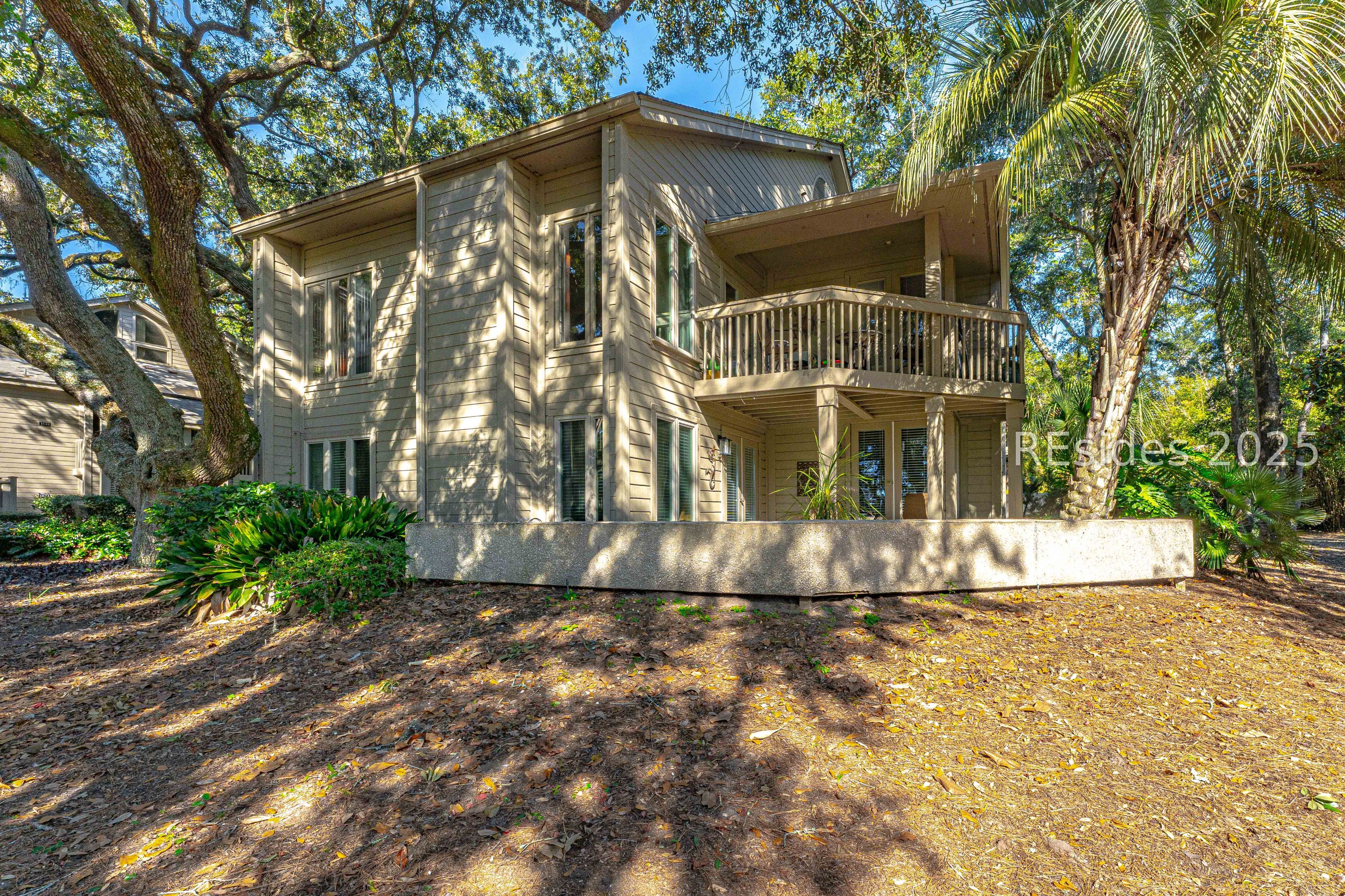 20 Queens Folly Road Unit: 1677