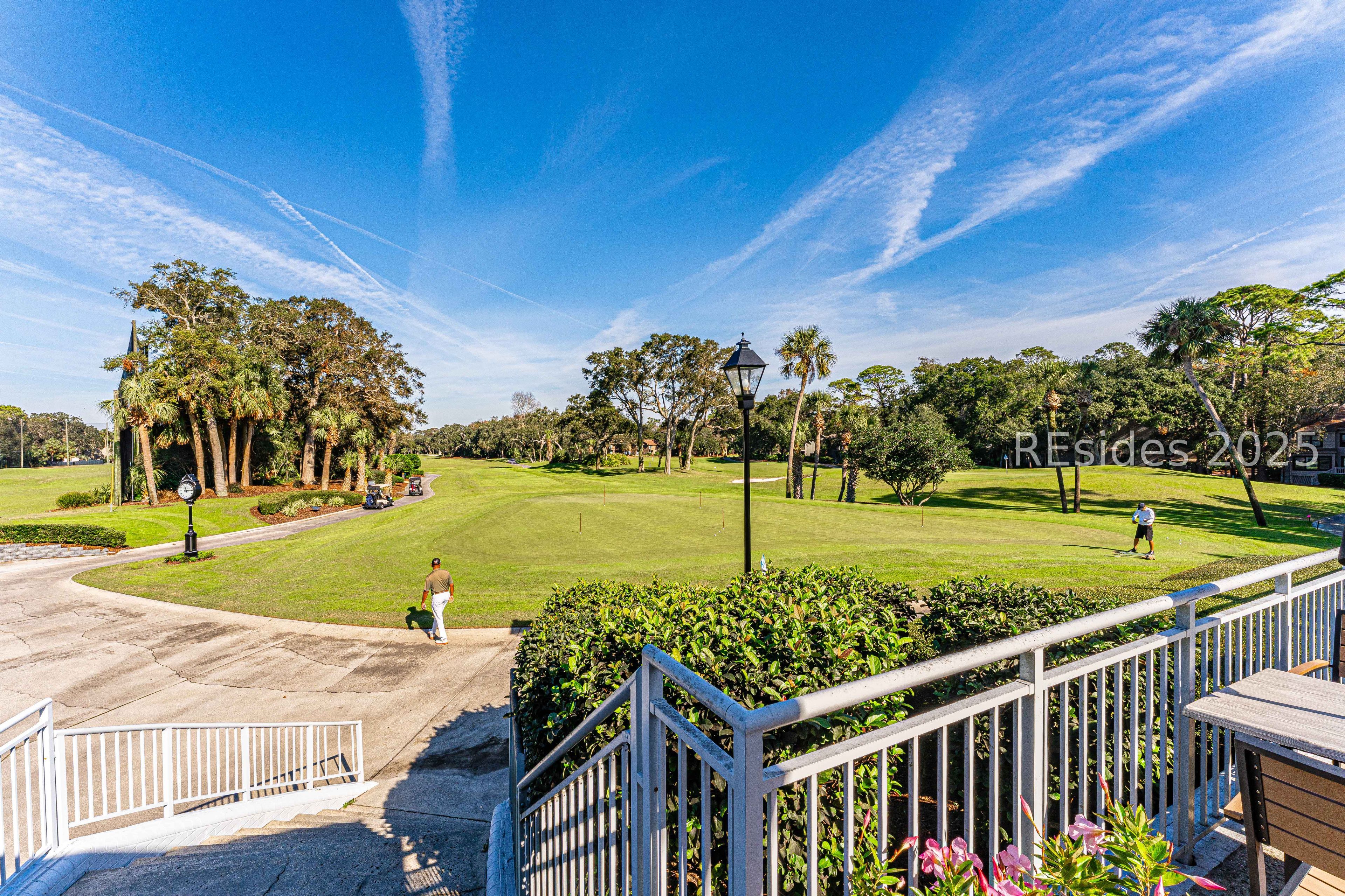 20 Queens Folly Road Unit: 1677