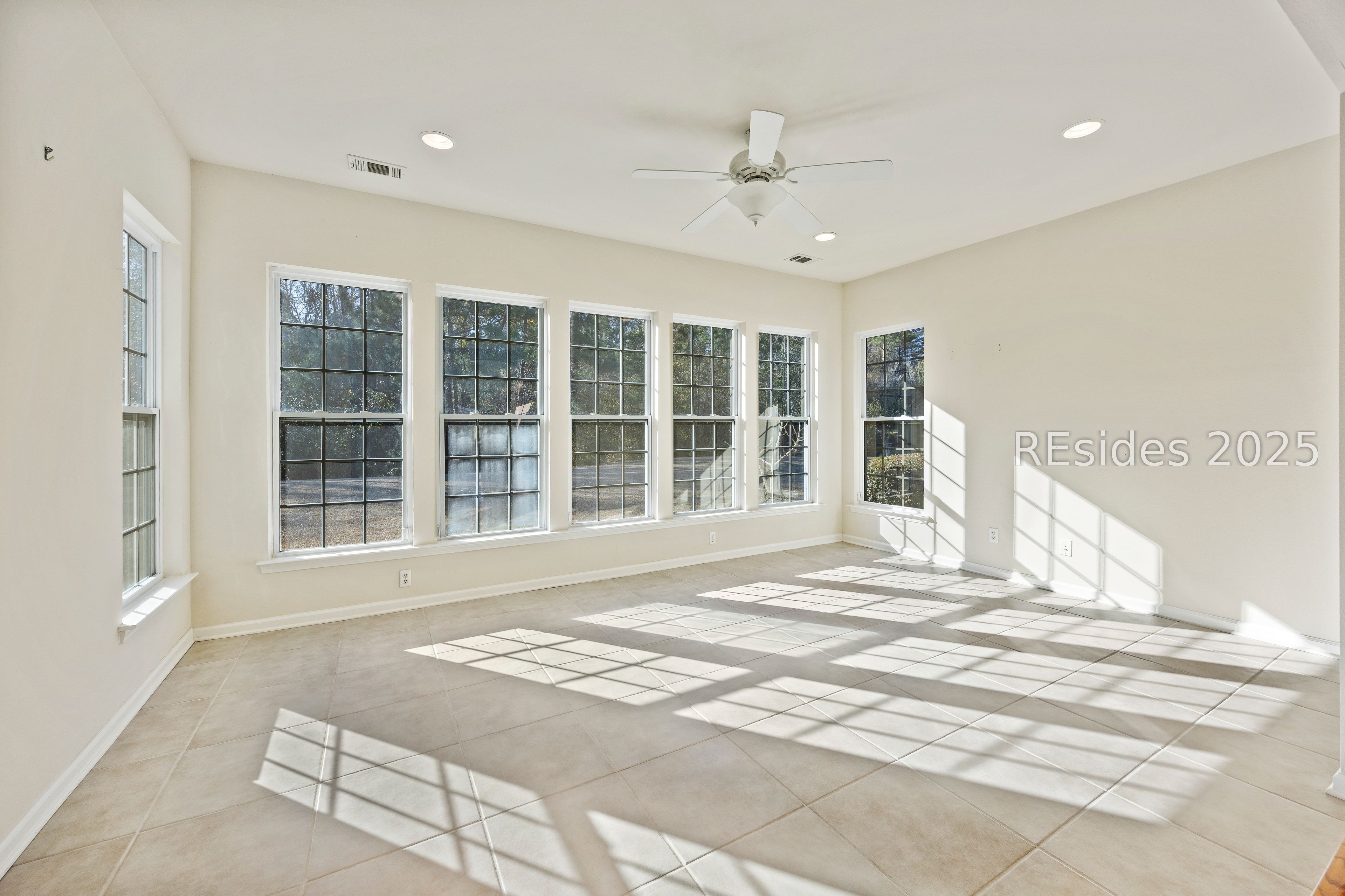 10 Camilla Pink Court