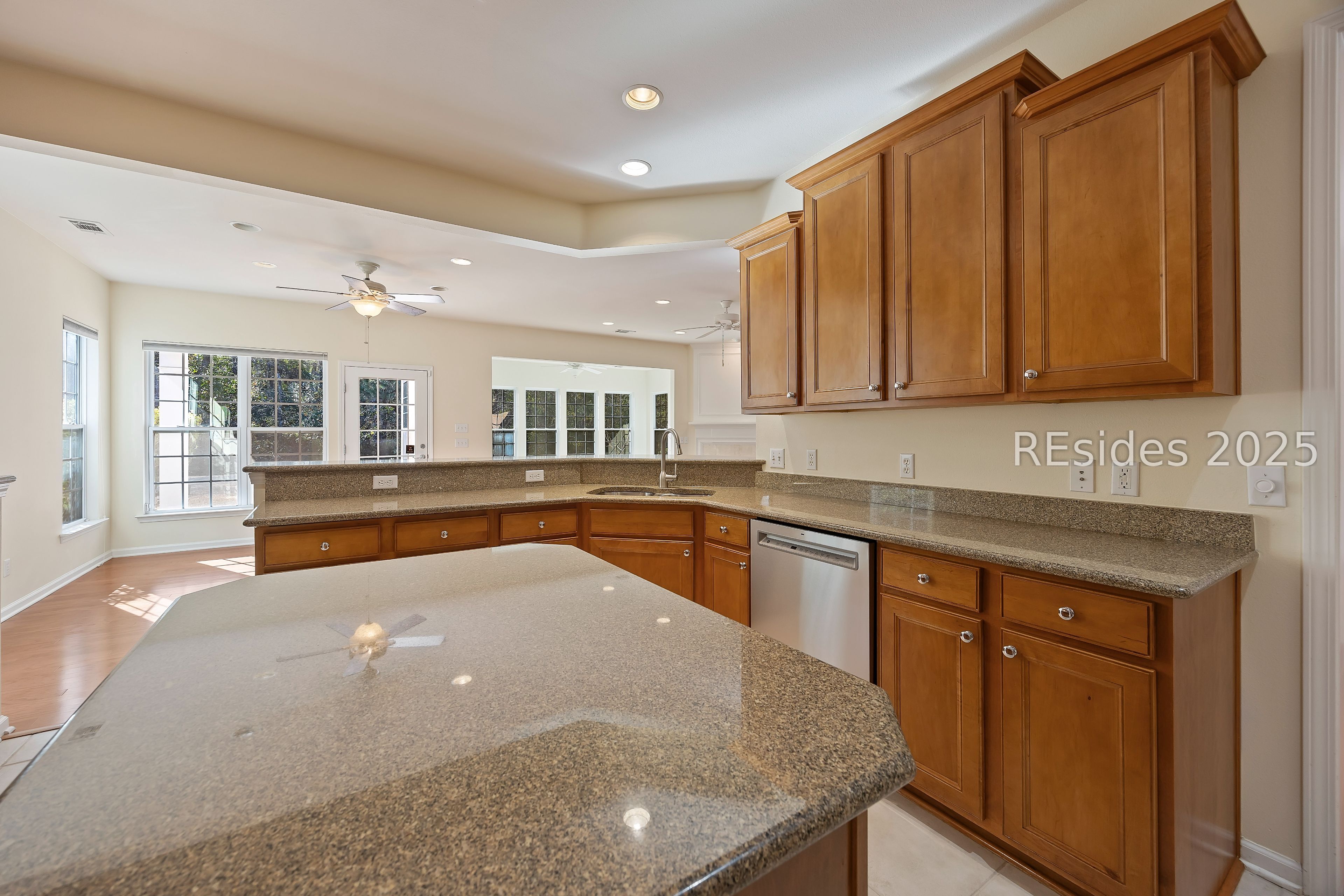 10 Camilla Pink Court
