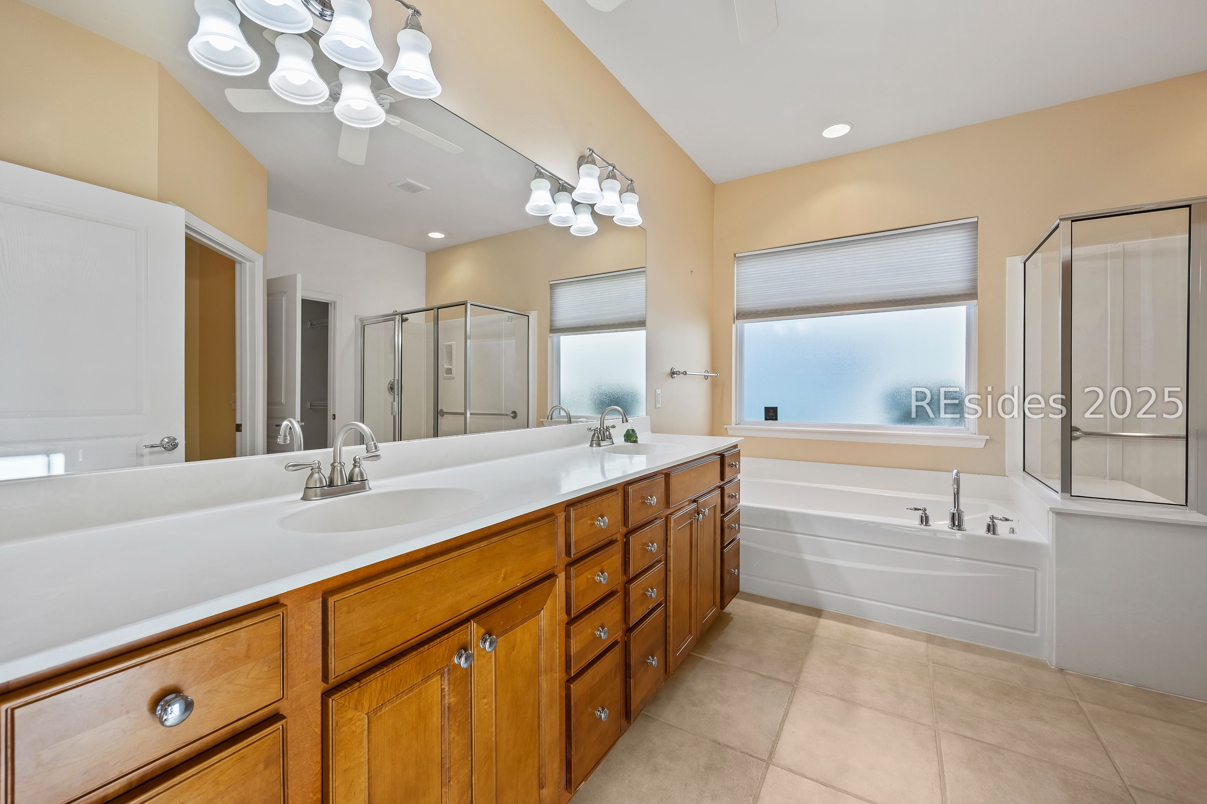 10 Camilla Pink Court