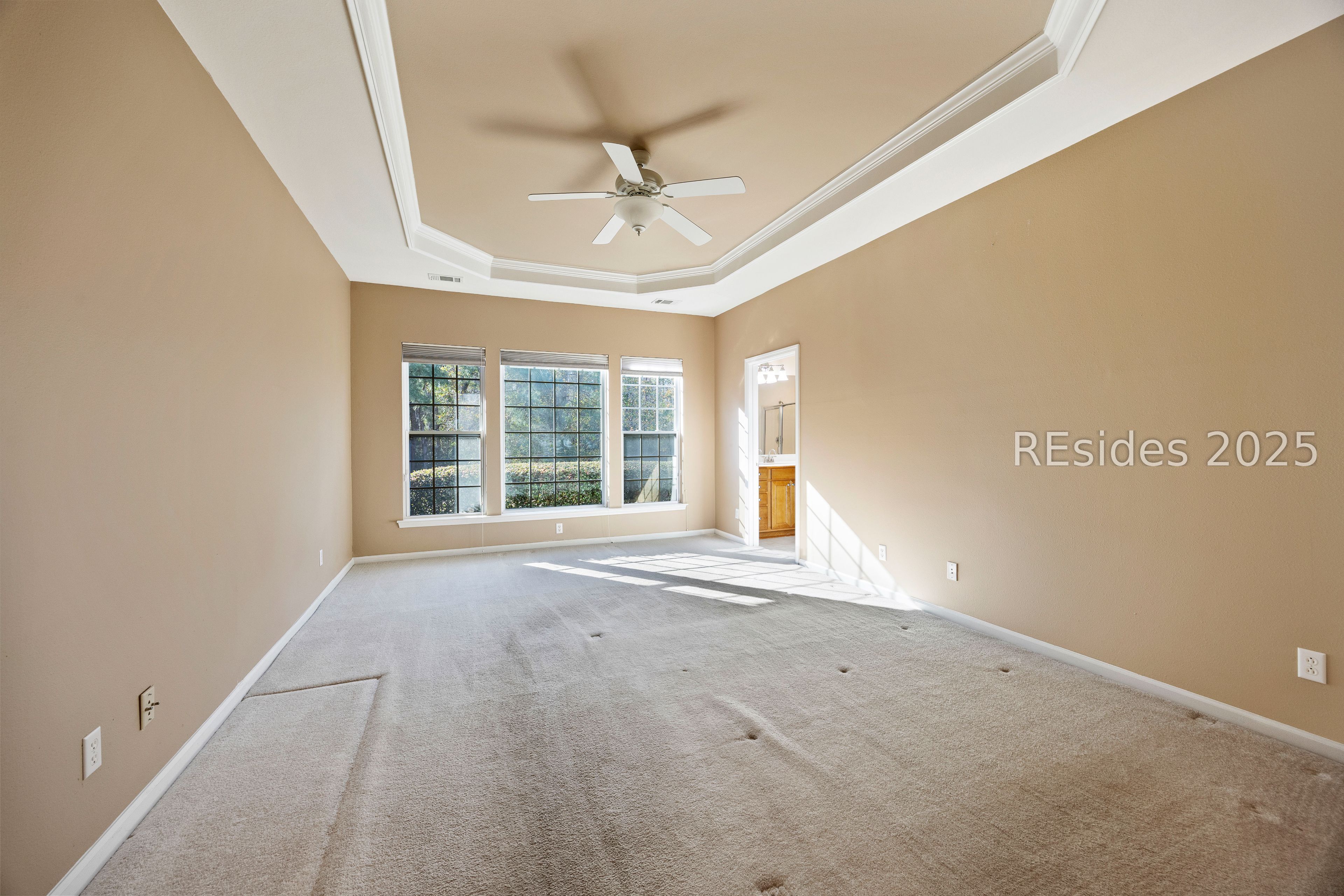 10 Camilla Pink Court
