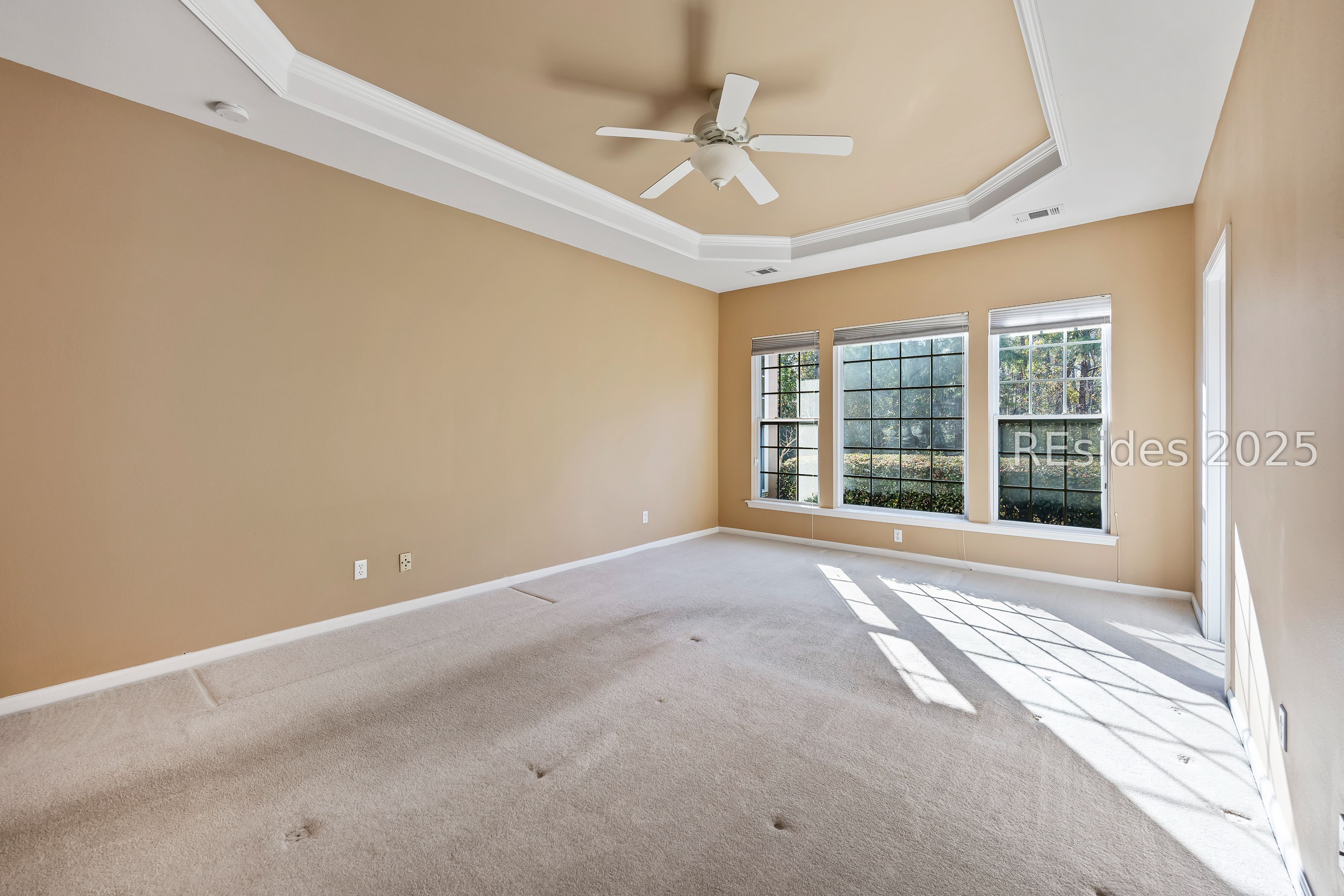 10 Camilla Pink Court
