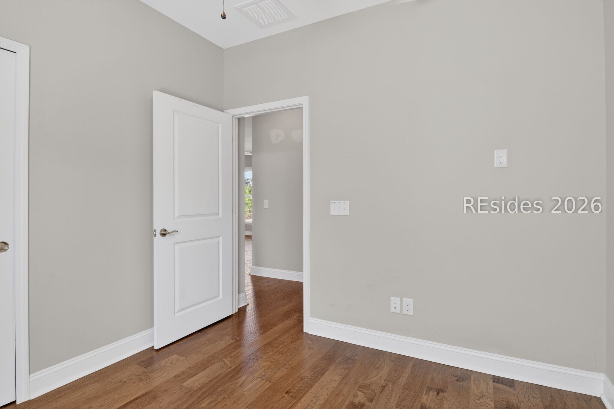610 Northlake Village Court