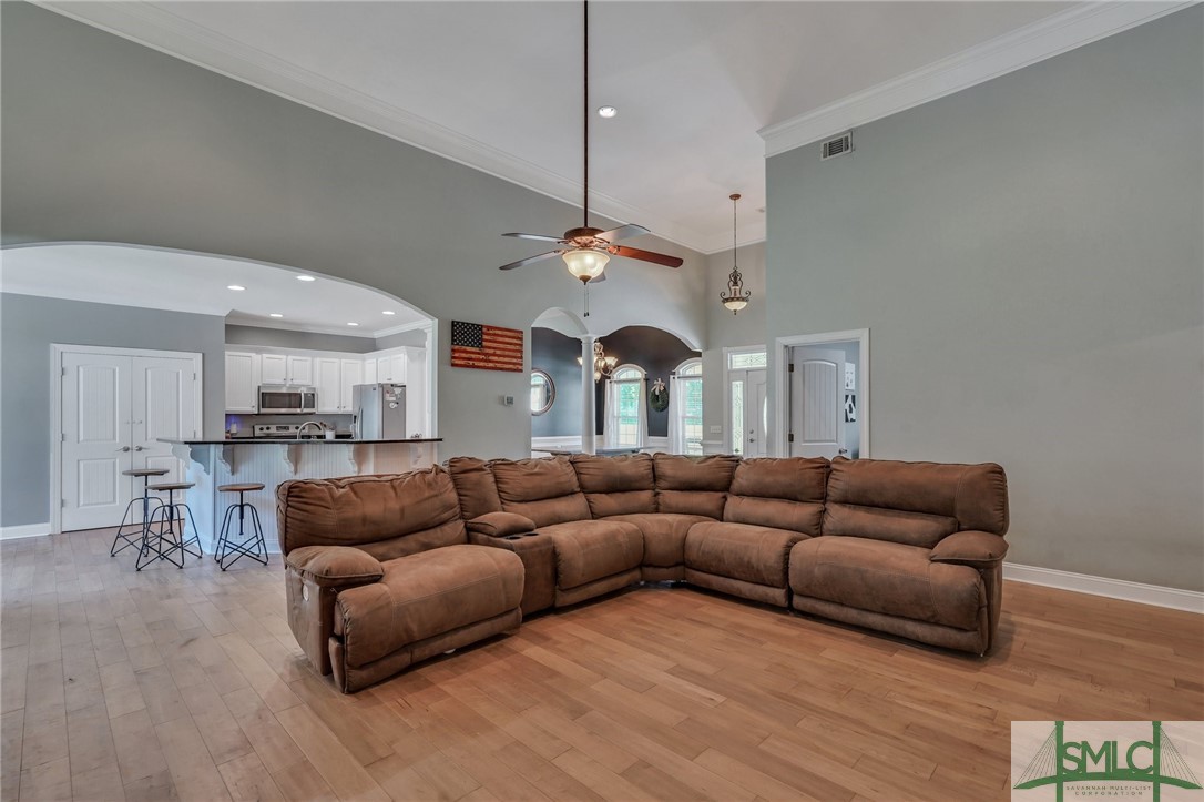 358 Gracen Road