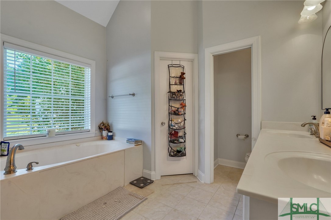 358 Gracen Road