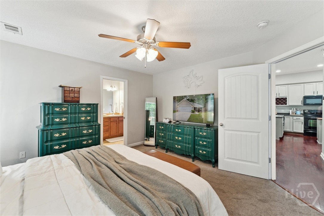 116 Calm Oaks Circle