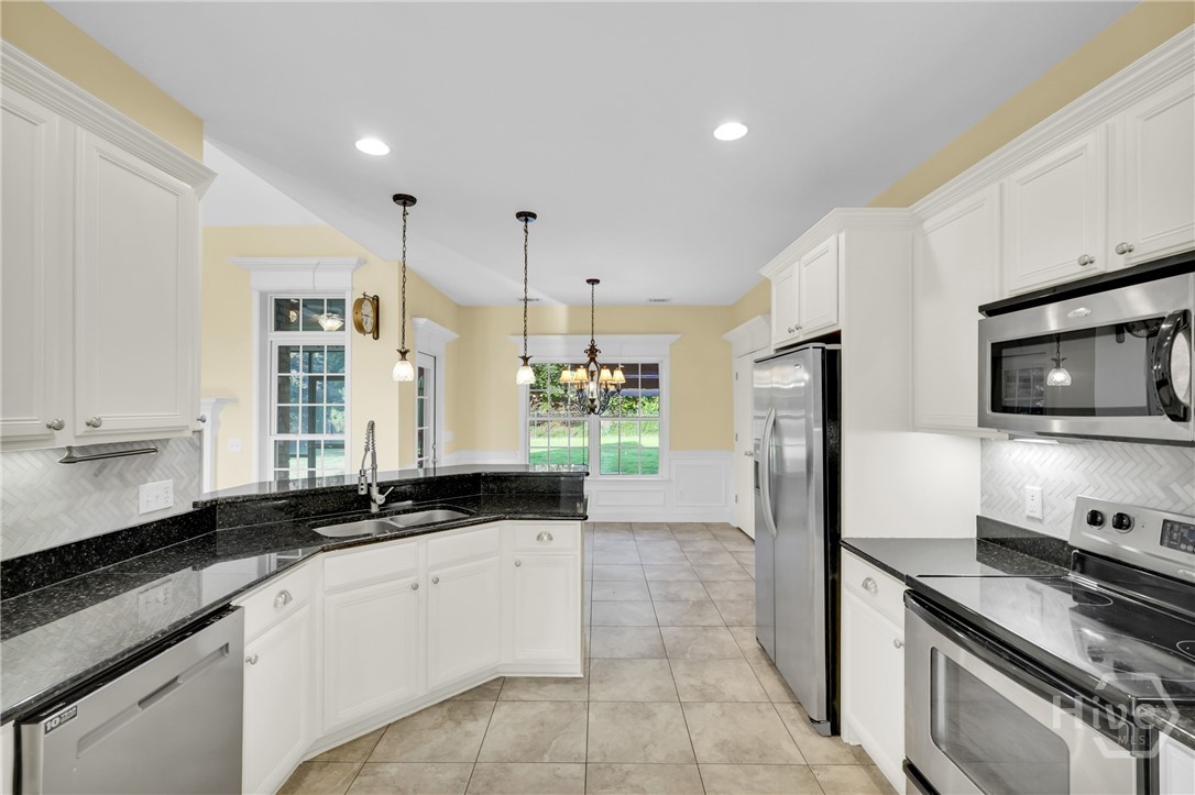 72 Roswell Trail