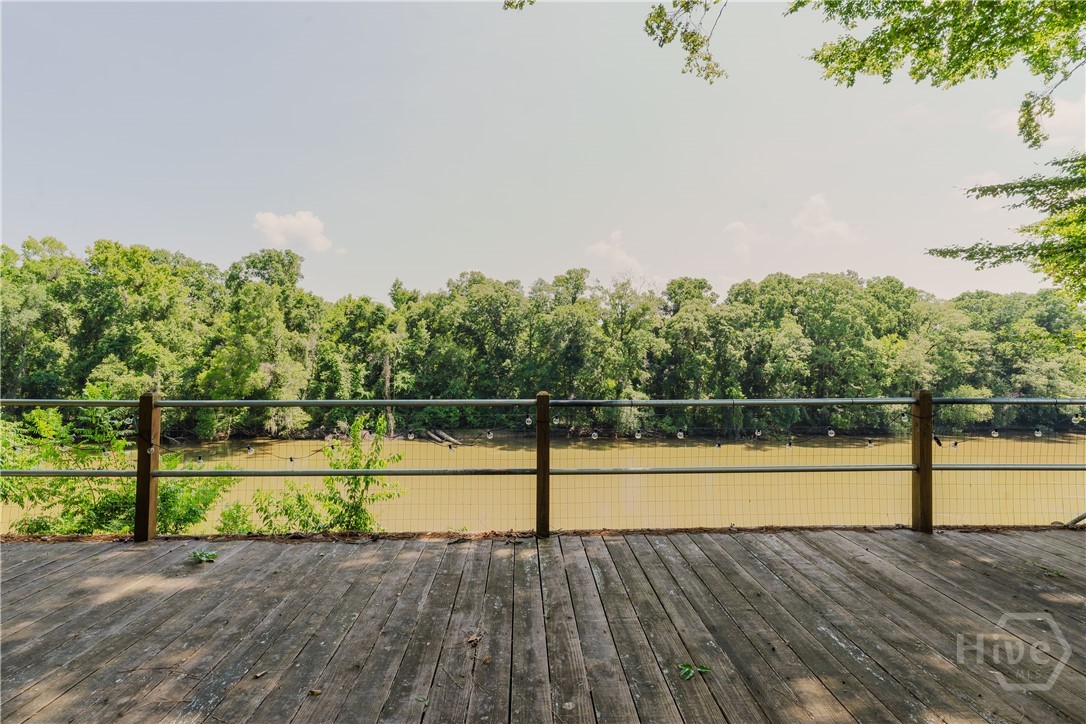 130 Seines Landing Drive