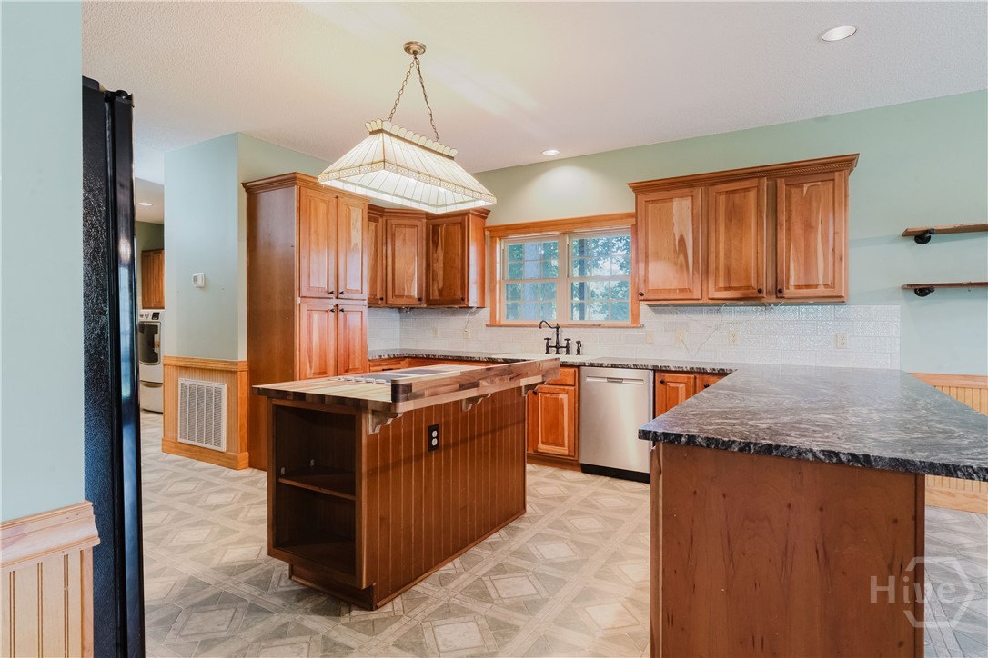 130 Seines Landing Drive